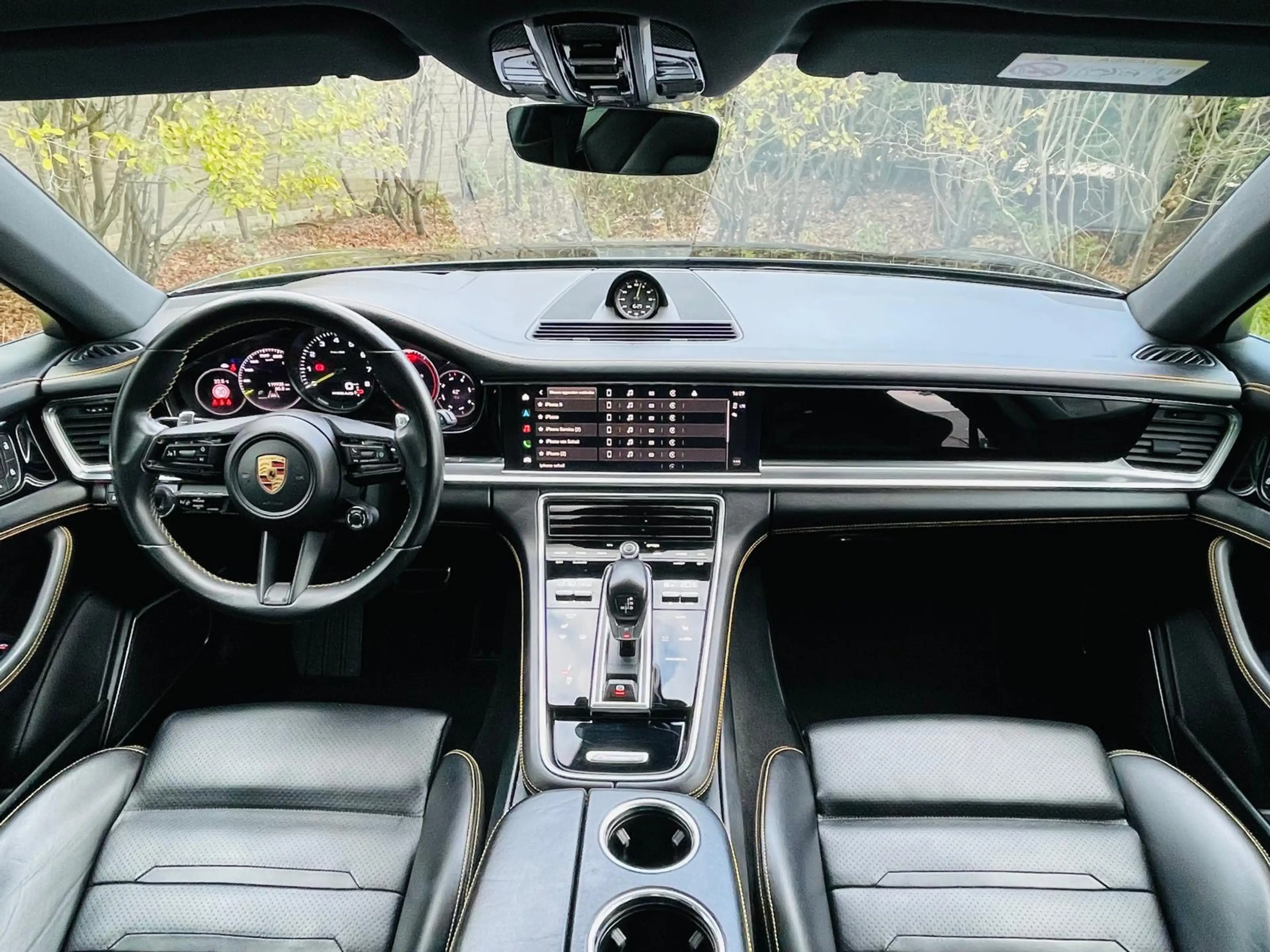 Porsche Panamera Sport Turismo 2.9 4 E-Hybrid Platinum Edition/NL A — photo 8
