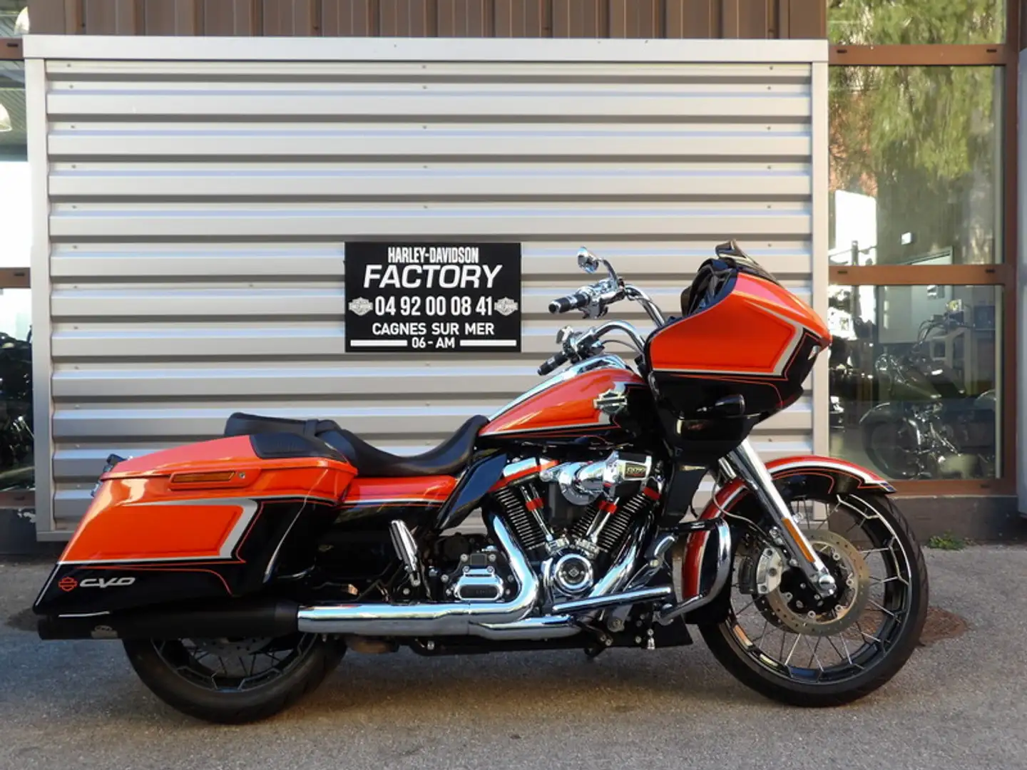 Harley-Davidson Road Glide - 1