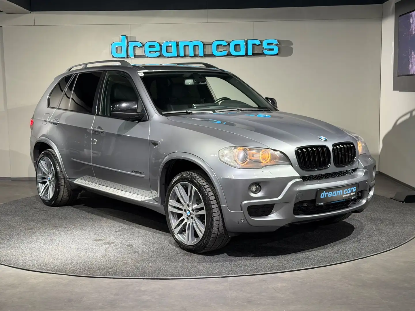 BMW X5 3.0sd DPF xDrive / M SPORTPAKET / Memory / 20“ Silber - 2