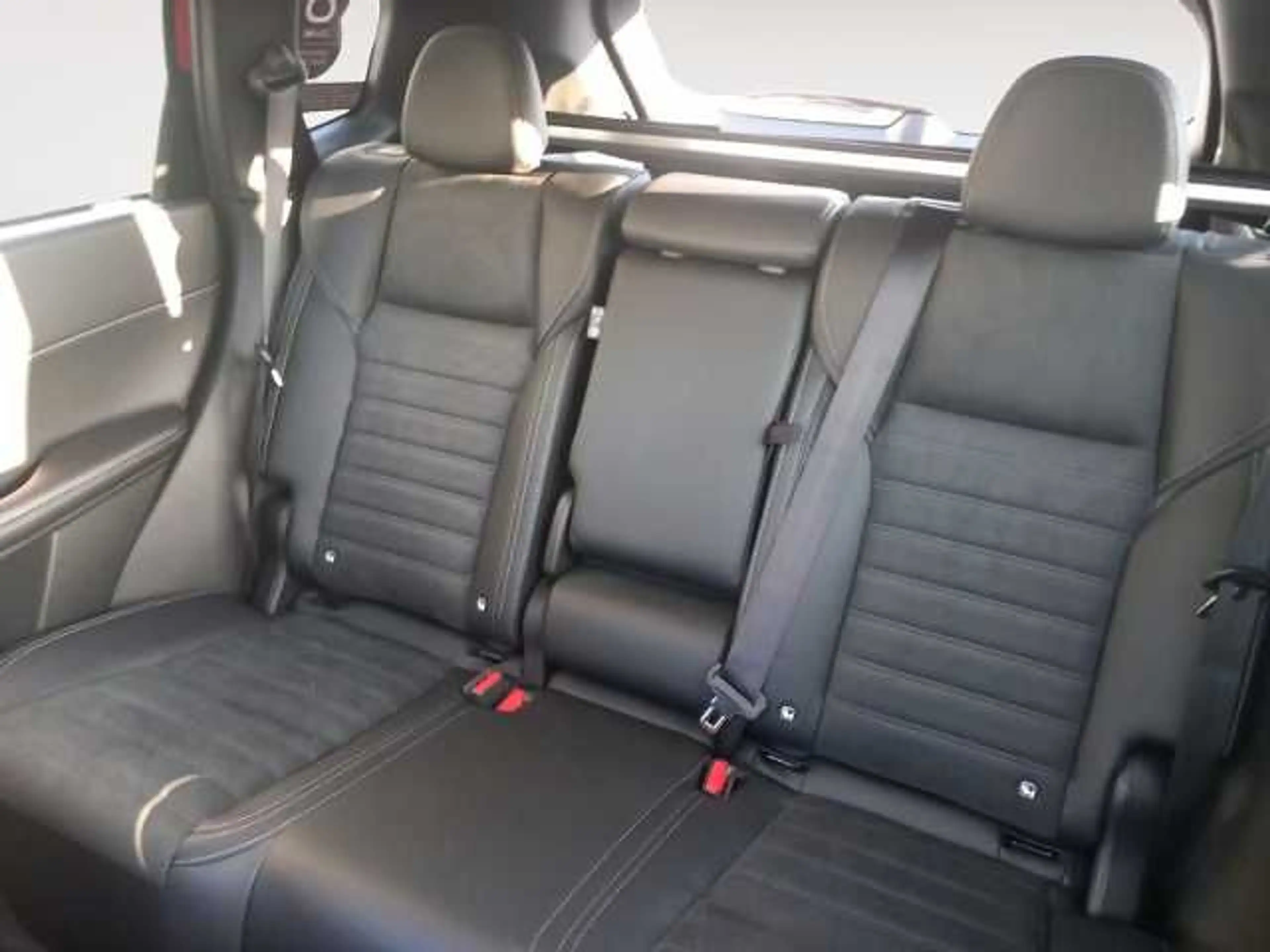 Mitsubishi Outlander 2.4L PHEV Diamant PLUS *ACC + SHZ°" — photo 13