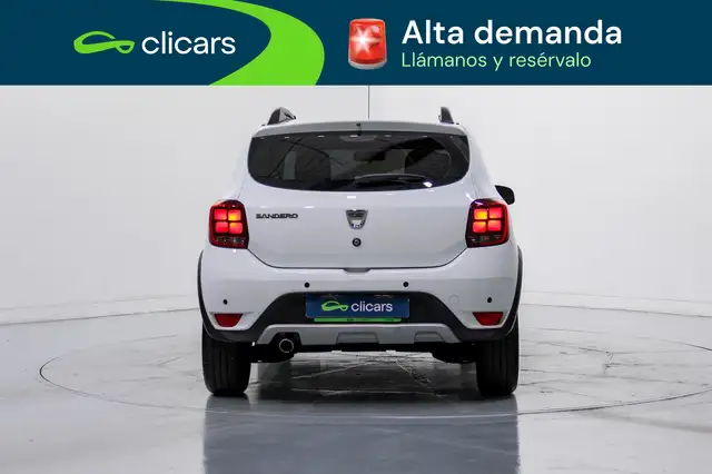Dacia Sandero view 4