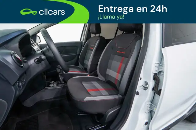 Dacia Sandero view 14