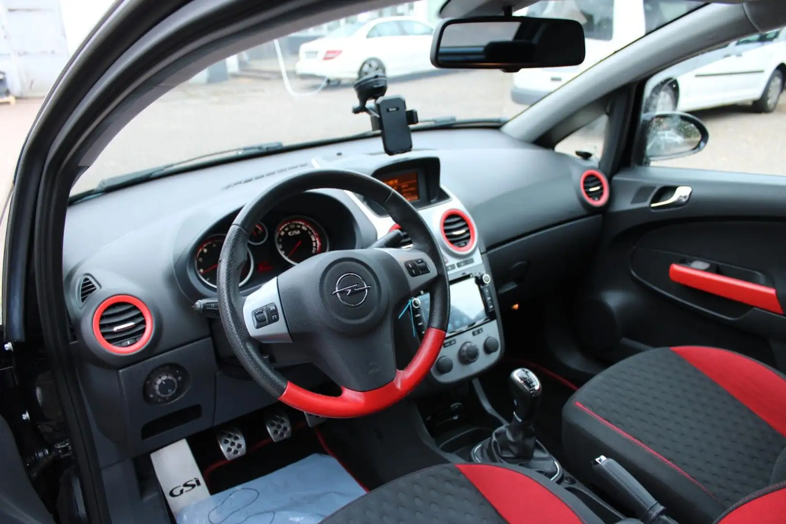 Opel Corsa D GSI OPC Line Schwarz - 2