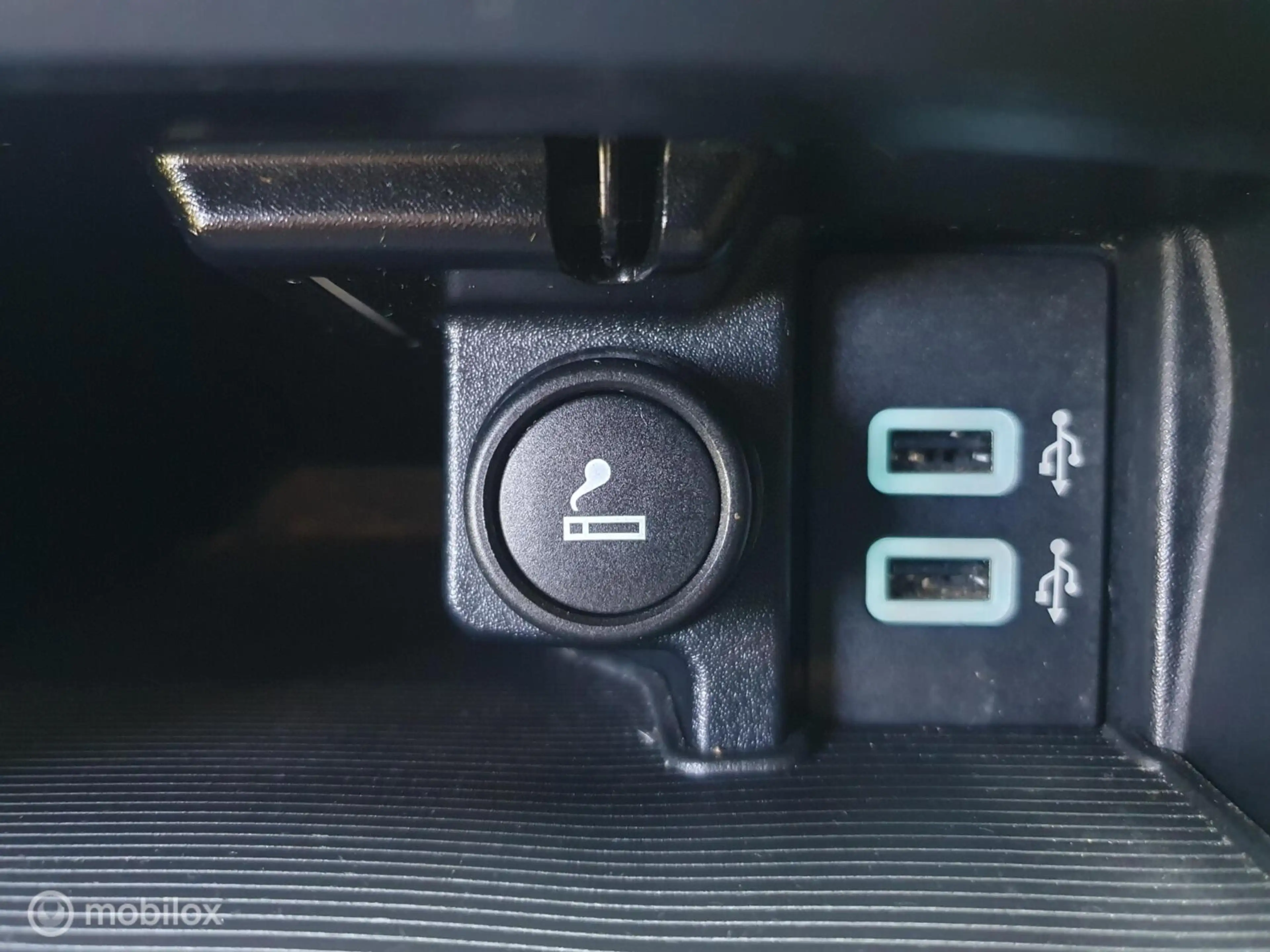 Ford Galaxy 1.5 Titanium — photo 22
