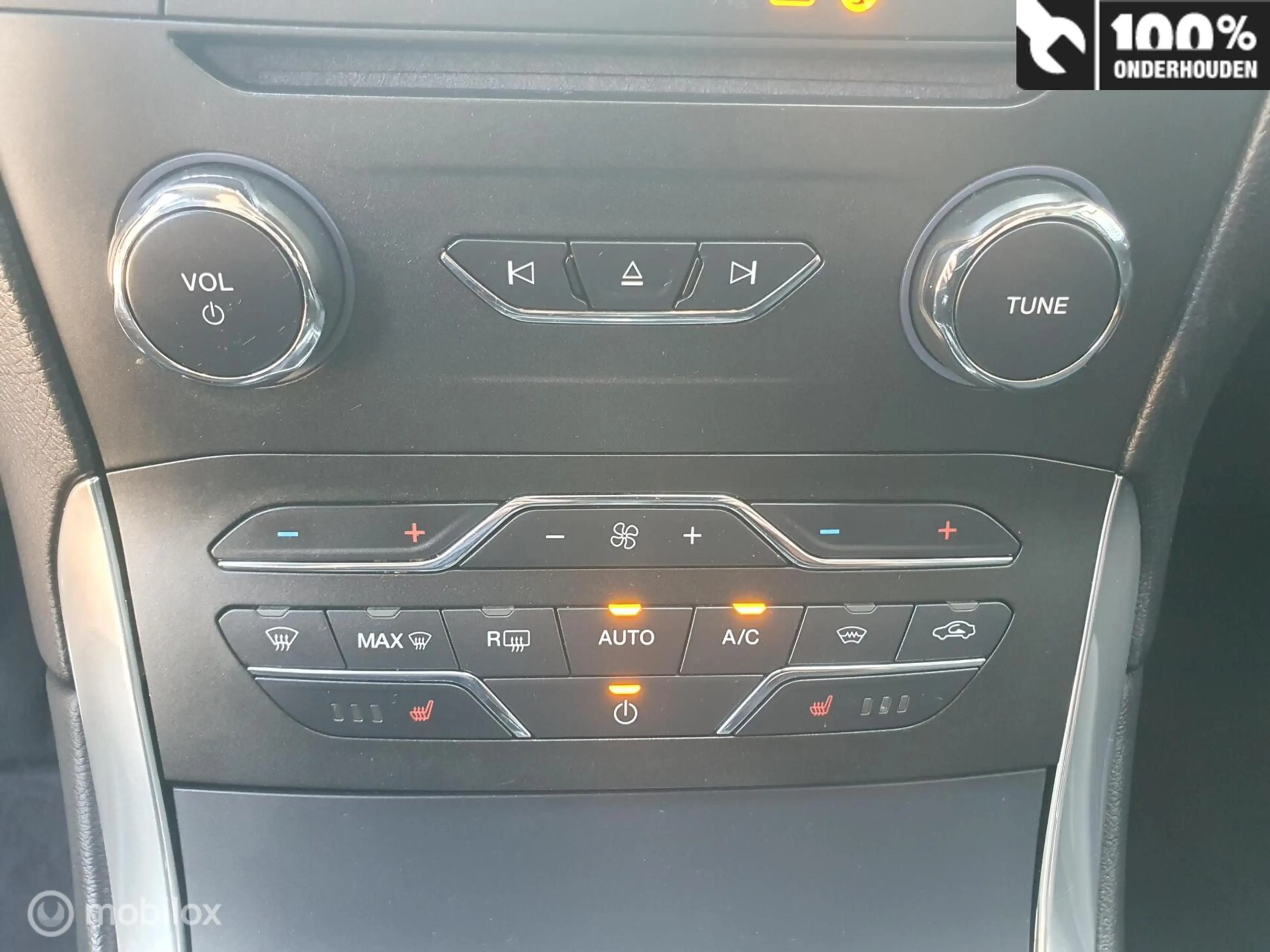 Ford Galaxy 1.5 Titanium — photo 13
