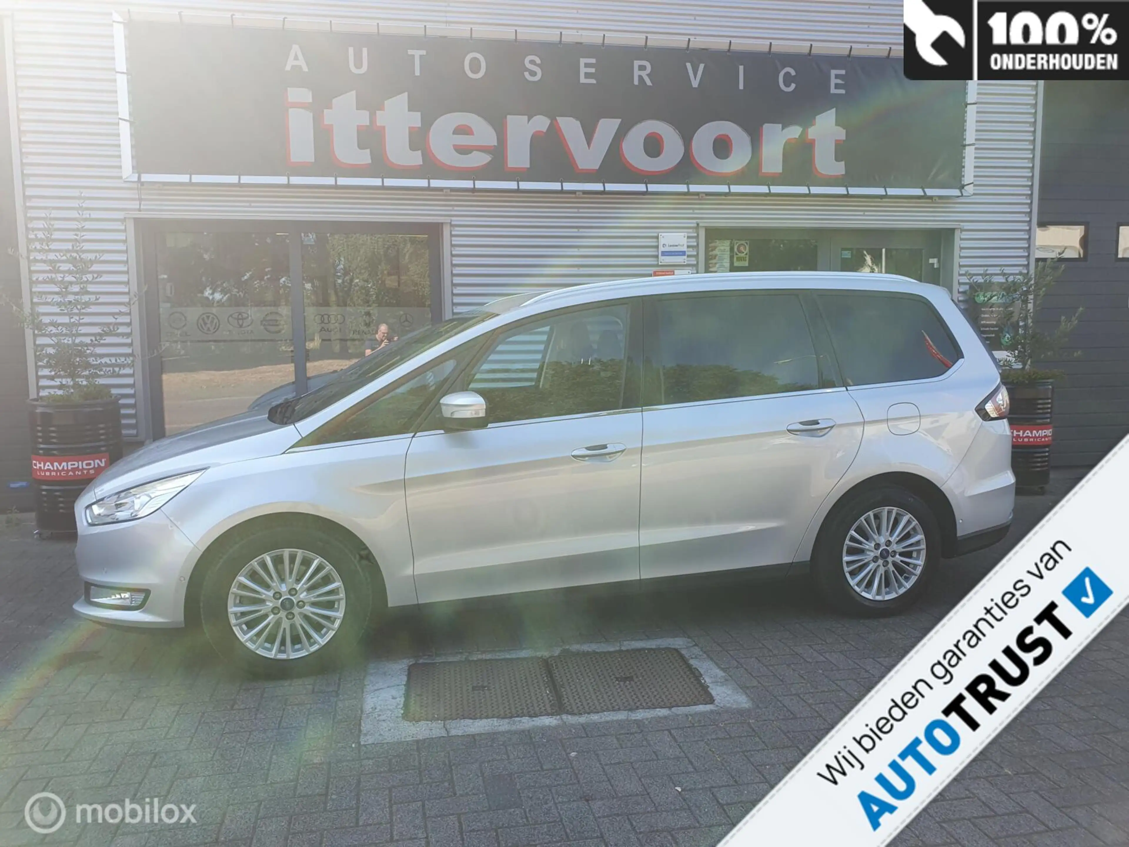 Ford Galaxy 1.5 Titanium — photo 3