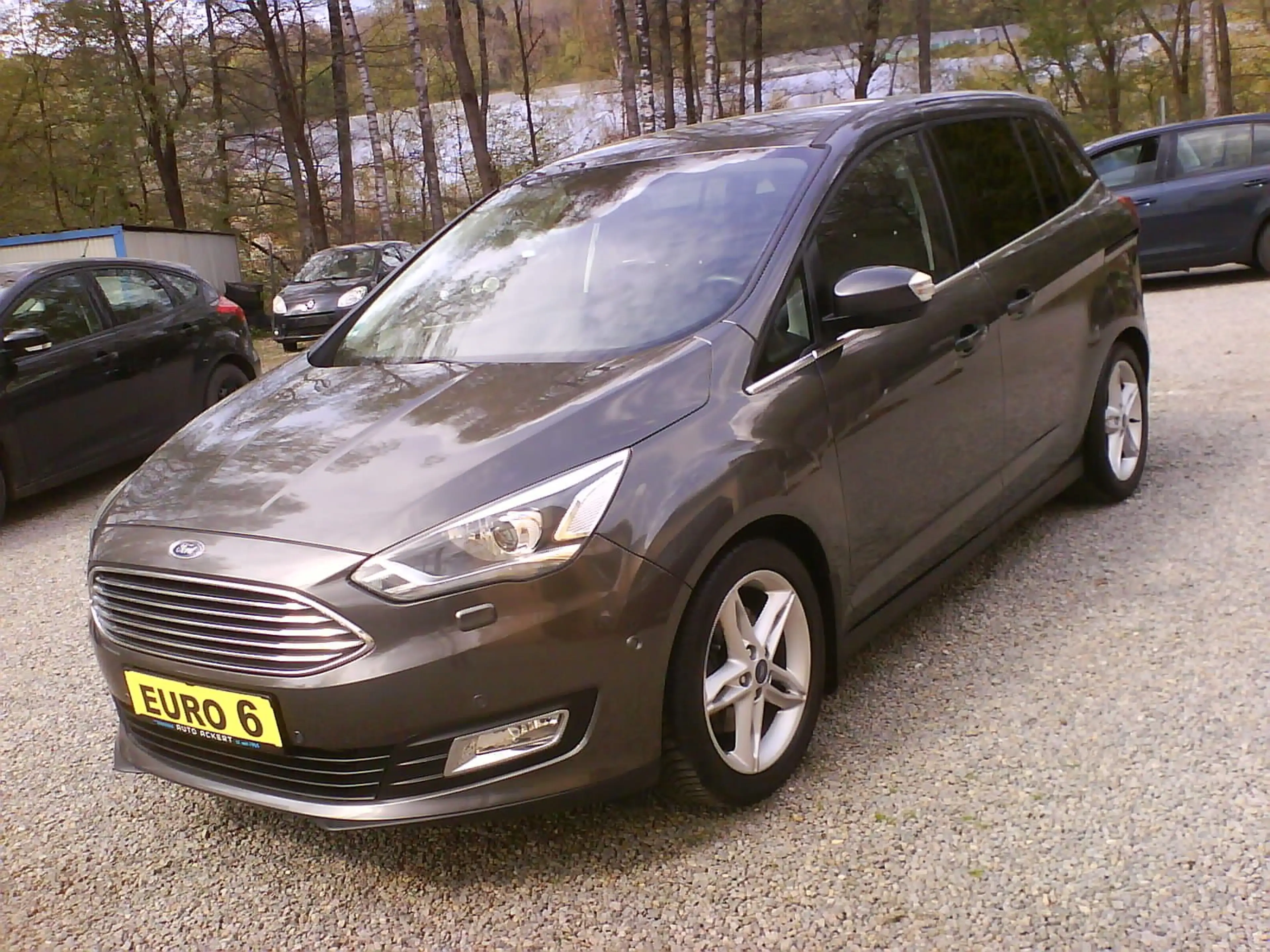 Ford Grand C-Max Titanium/ AUTOMATIC/ EURO 6/ GUTER ZUSTAND!