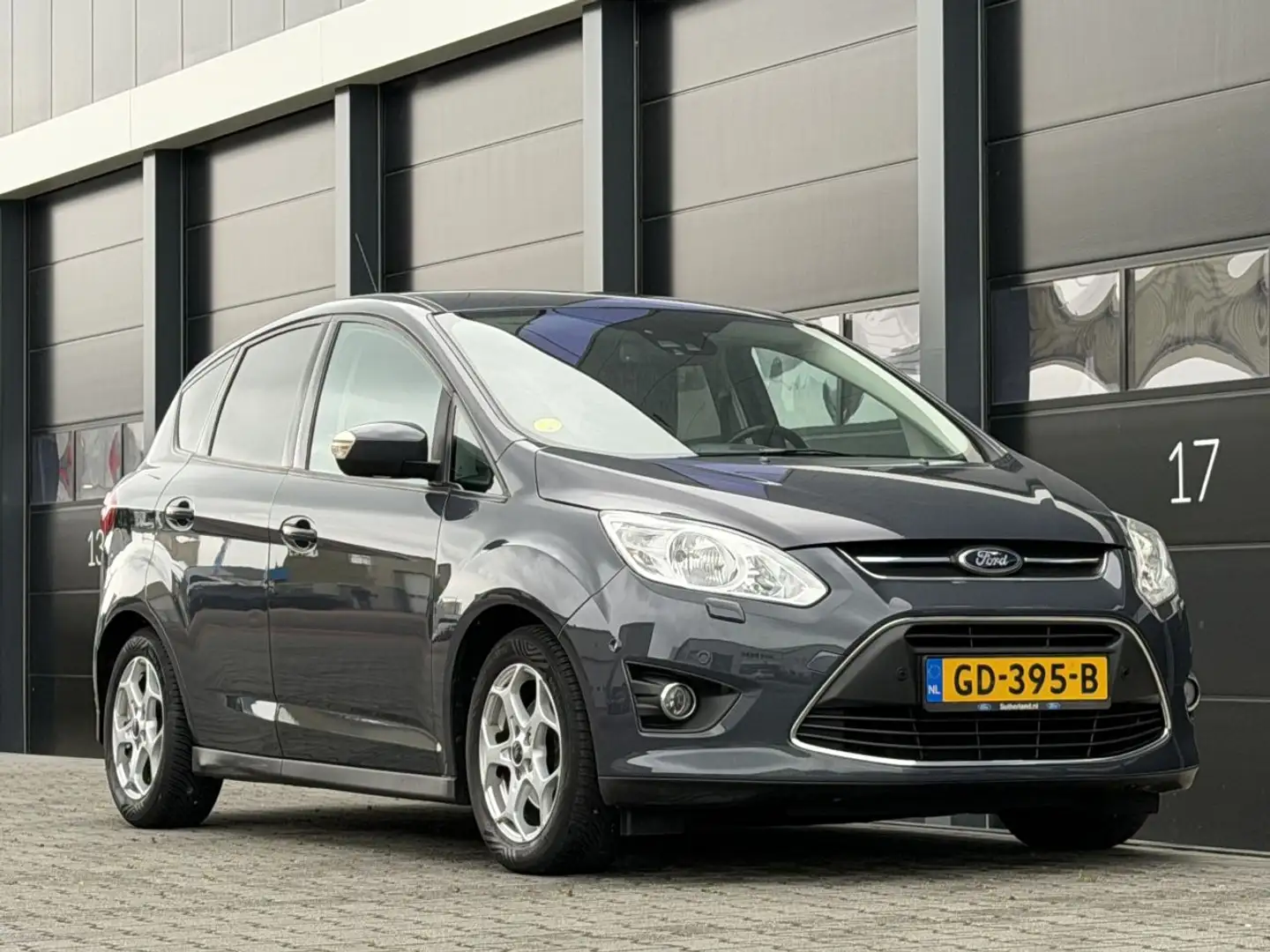 Ford C-Max 1.6 TDCi Titanium Navi Clima PDC Grijs - 2