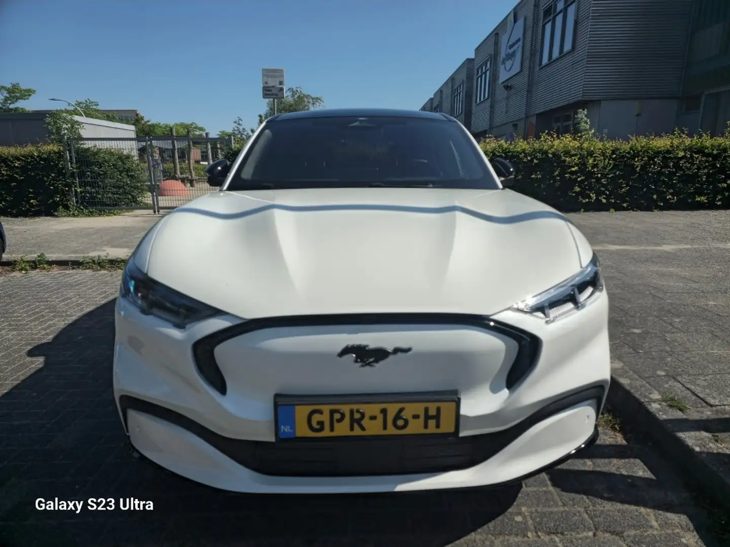 Ford Mustang Mach-E Mustang Mach-E Ext. Prem AWD 98 kWh Wit - 1