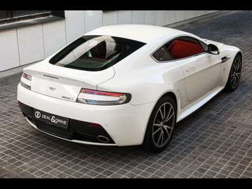 Vantage  S COUPE SPORTSHIFT II°STRATUS WHITE METAL