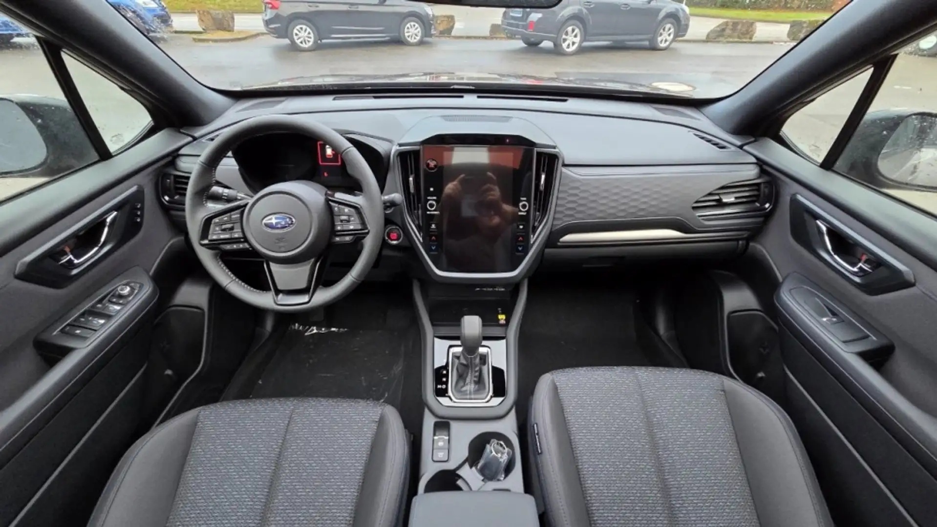 Subaru Forester 2.0ie Executive Lineartronic Gris - 2