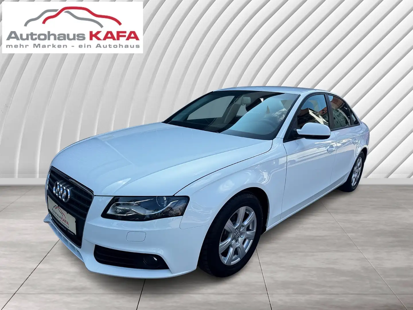 Audi A4 Attraction e**TOP/1.HAND** Weiß - 2