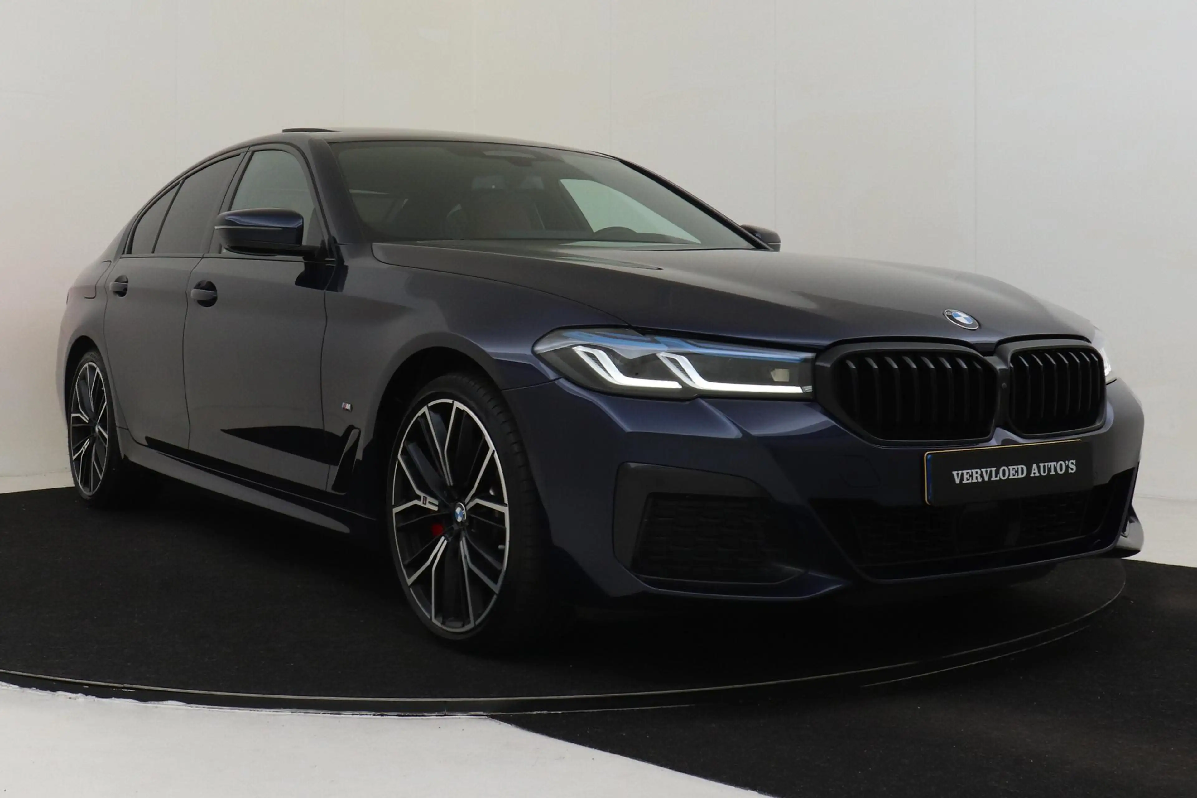 BMW 530 5-SERIE 530E XDRIVE HIGH EXECUTIVE -PANO.DAK|HARMA — photo 11