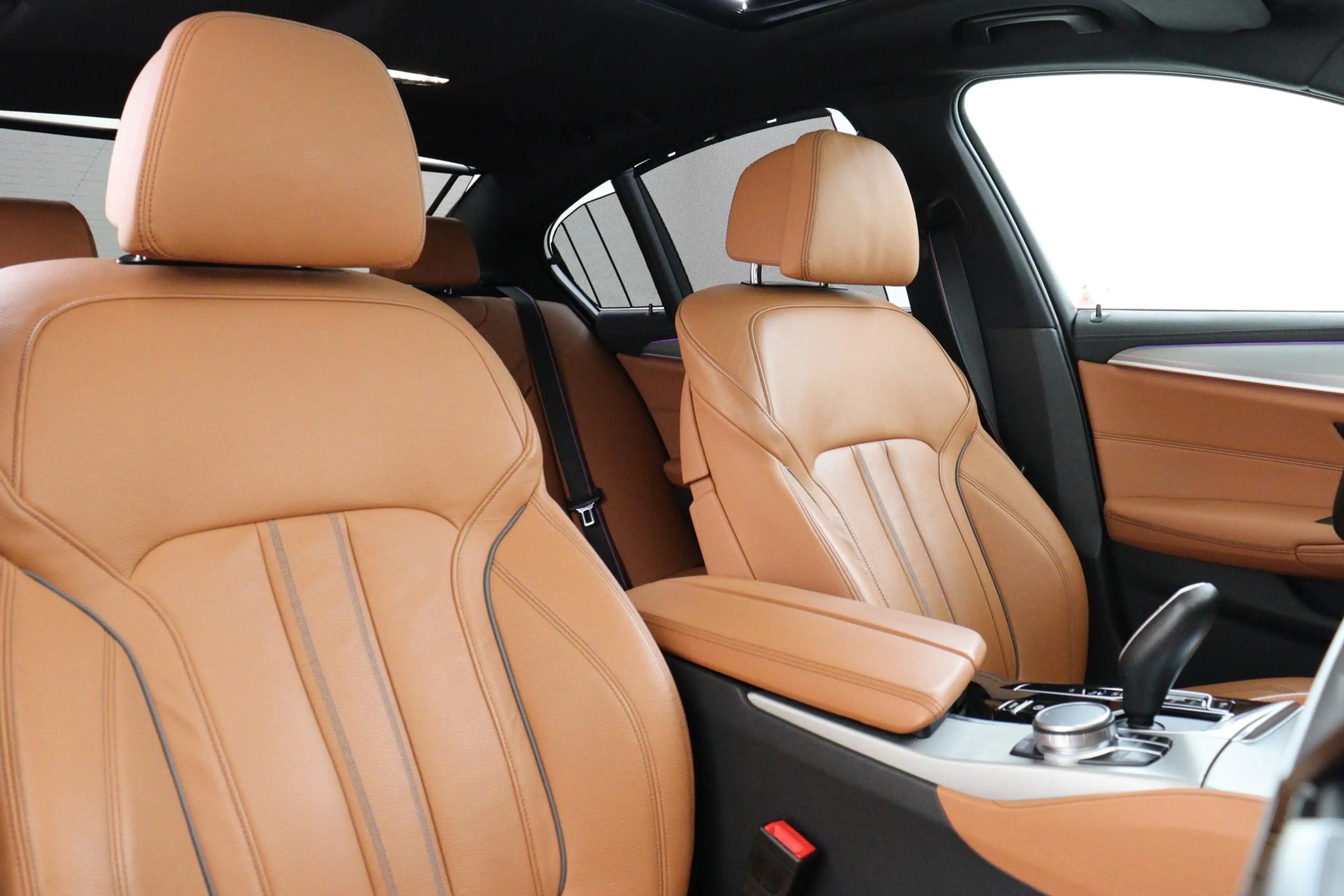 BMW 530 5-SERIE 530E XDRIVE HIGH EXECUTIVE -PANO.DAK|HARMA — photo 12