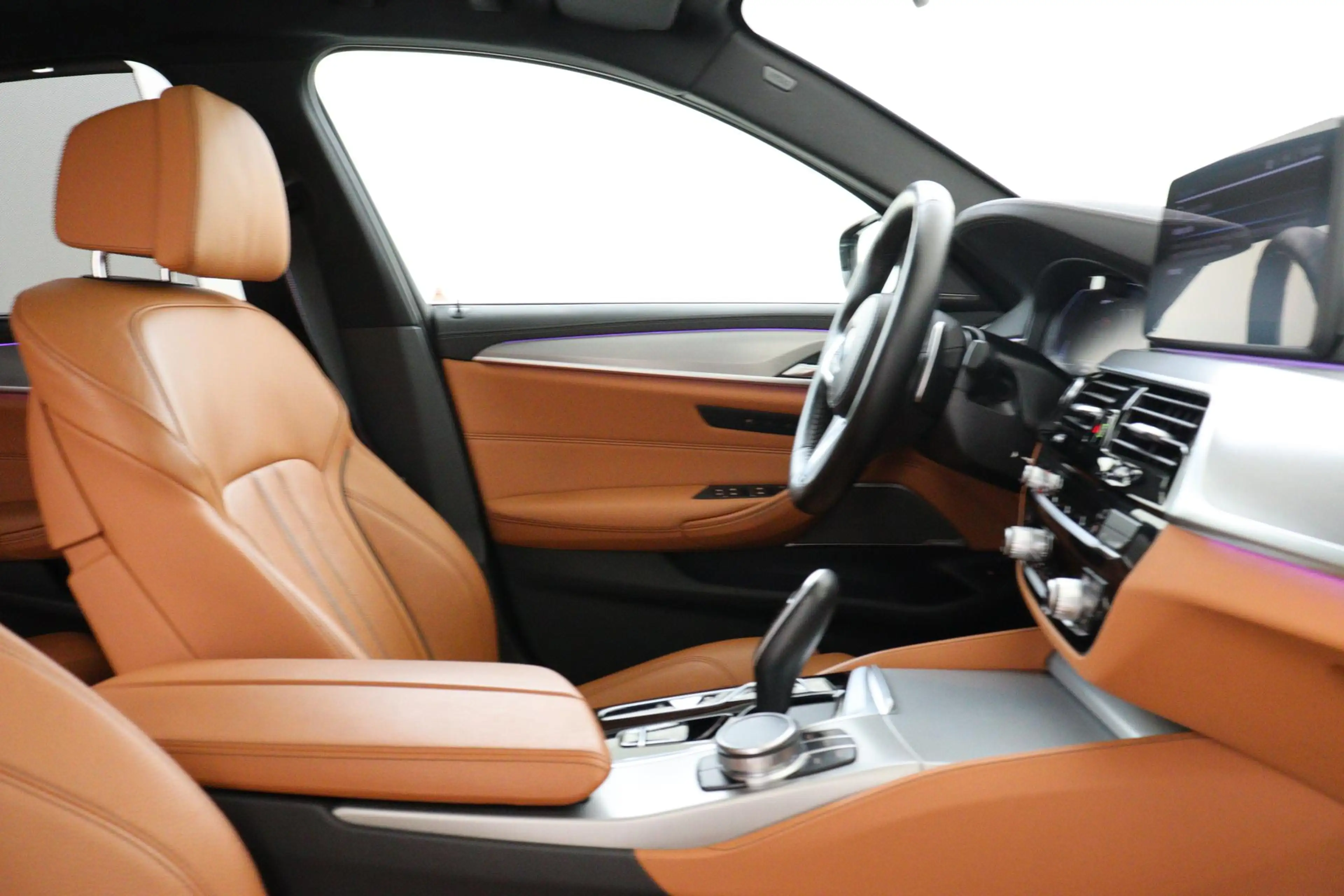 BMW 530 5-SERIE 530E XDRIVE HIGH EXECUTIVE -PANO.DAK|HARMA — photo 8