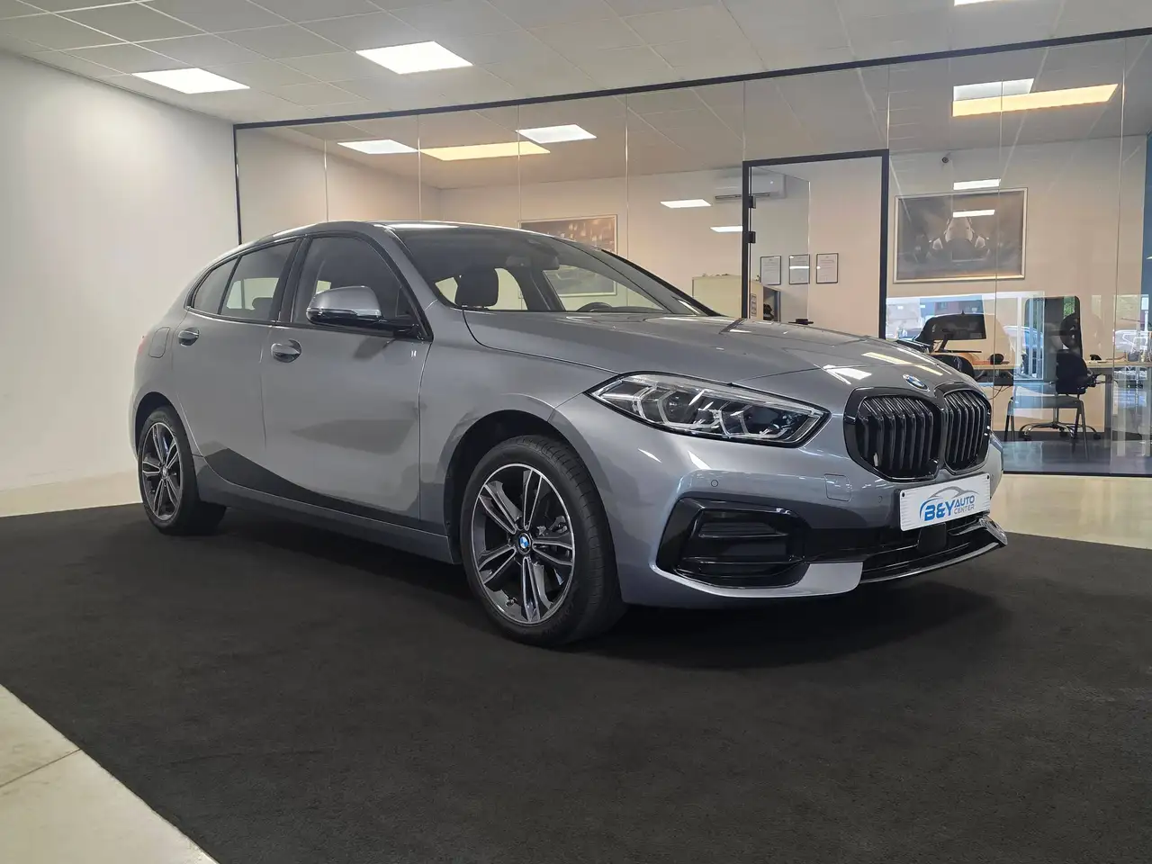 BMW 116 116iA OPF Sport Edition 3jaar BMW garantie