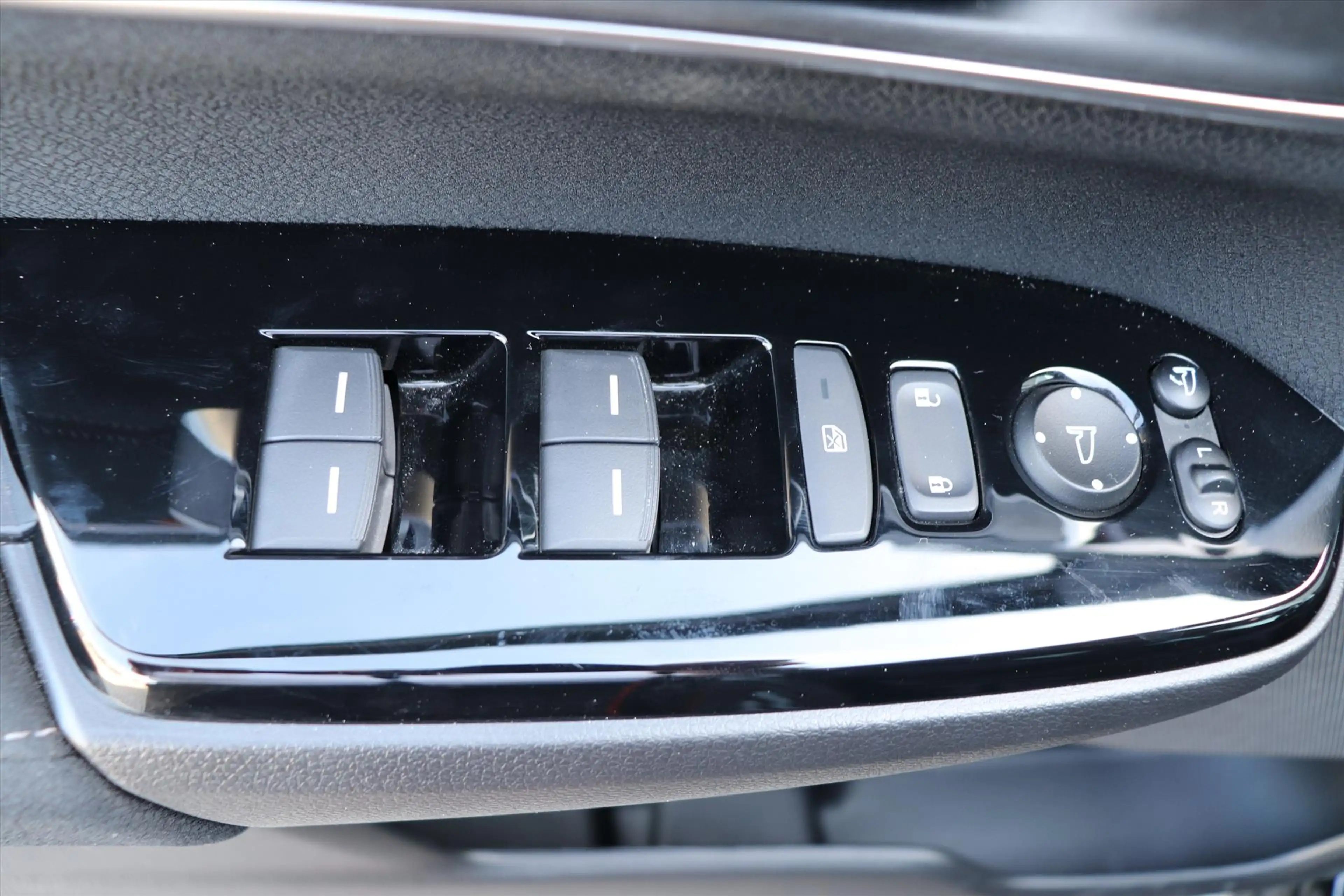 Honda CR-V 1.5 VTEC TURBO Elegance 2.000kg trekgewicht — photo 10
