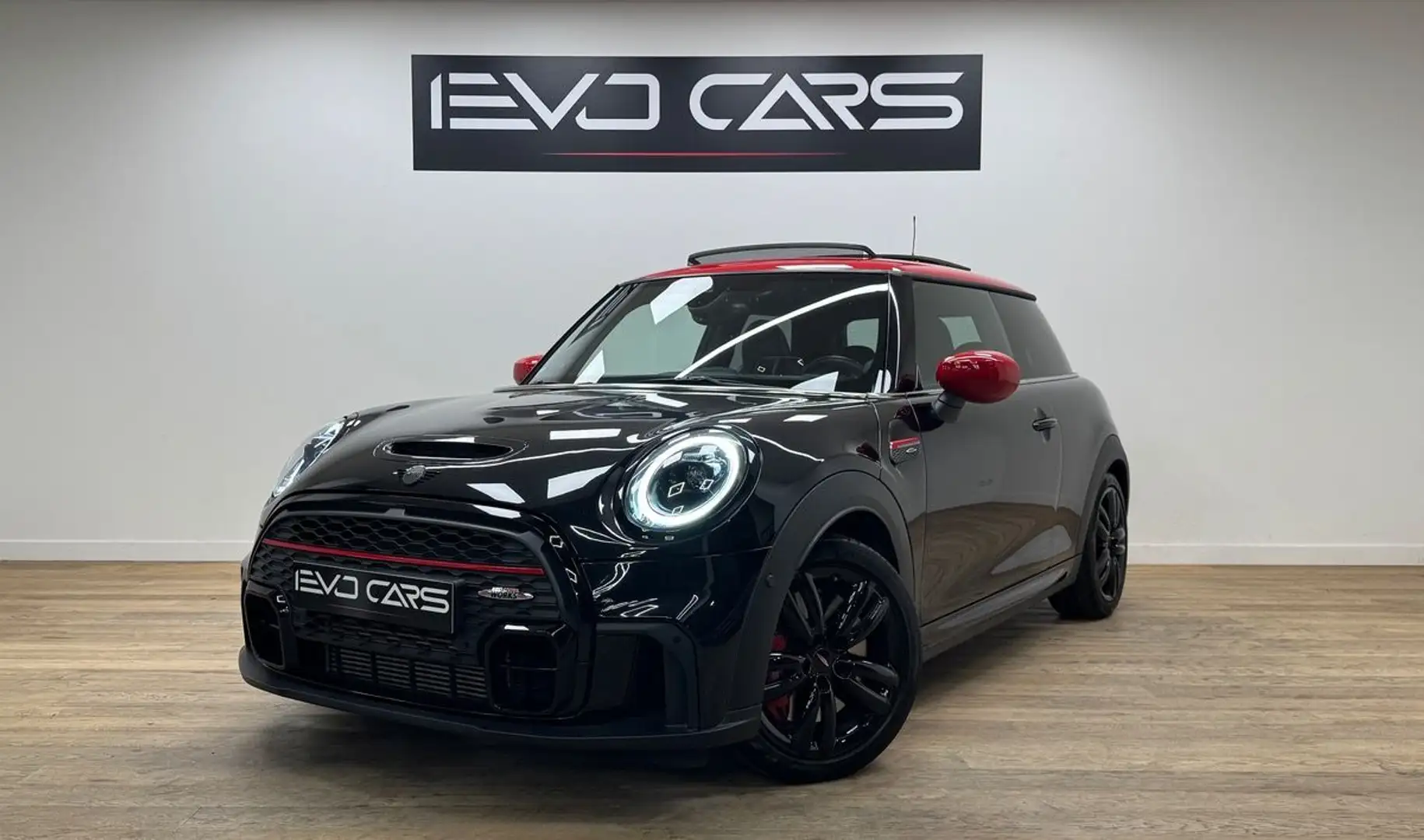 MINI Cooper JCW 2.0 231 ch BVA8 Premium Plus / TO / HUD / ACC / Keyless / HK / LED Matrix / Caméra Noir - 1