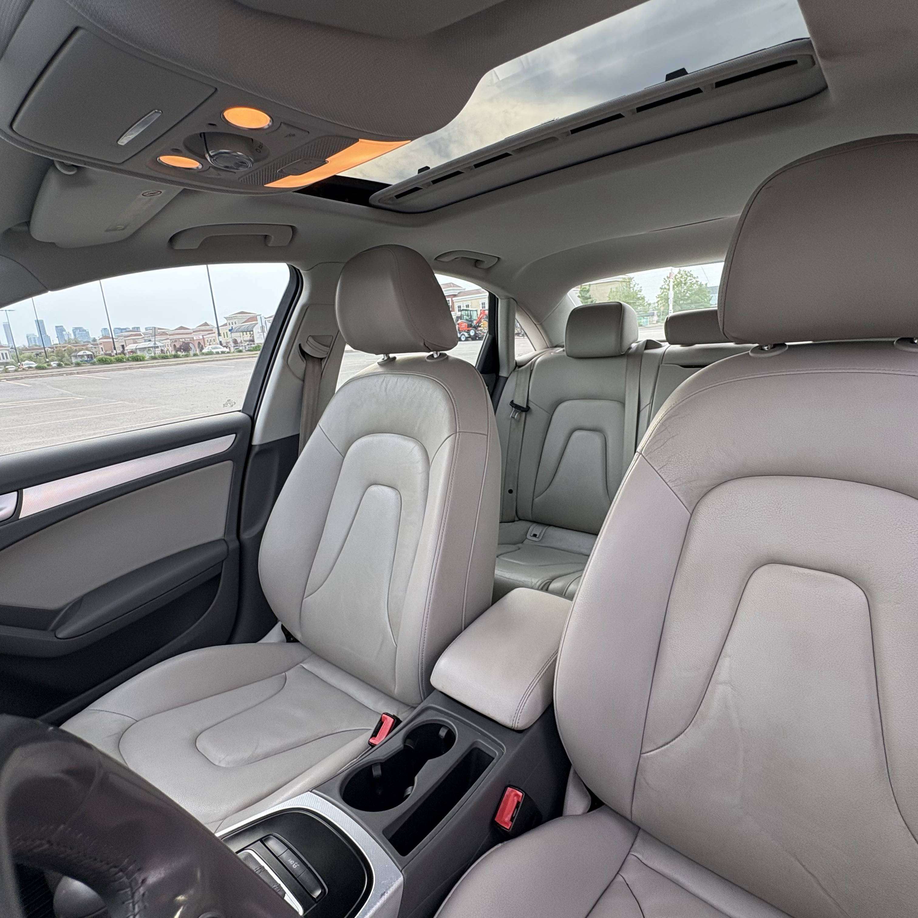 2012 Audi A4 Premium Plus thumb 8