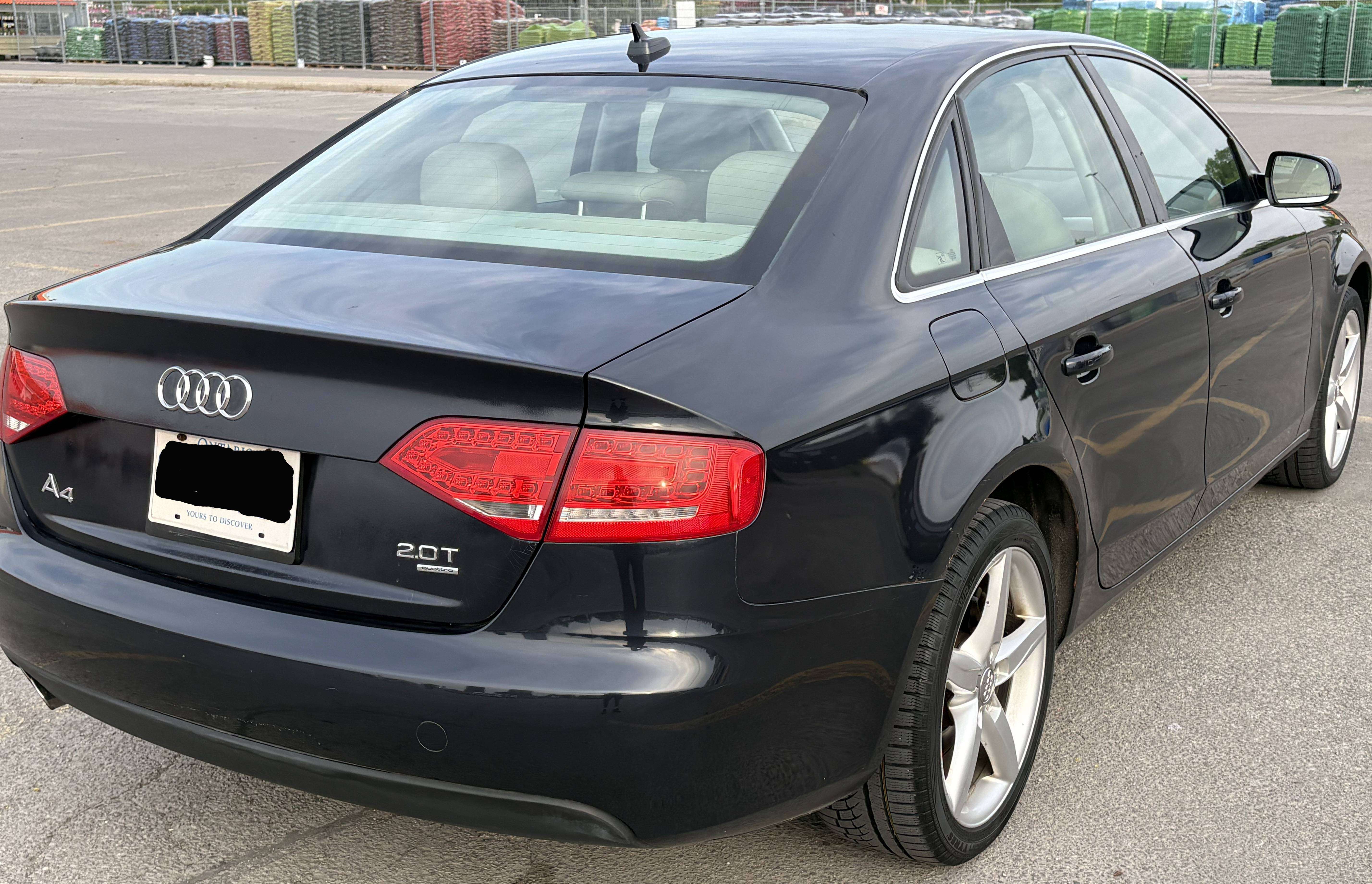 2012 Audi A4 Premium Plus alt 4