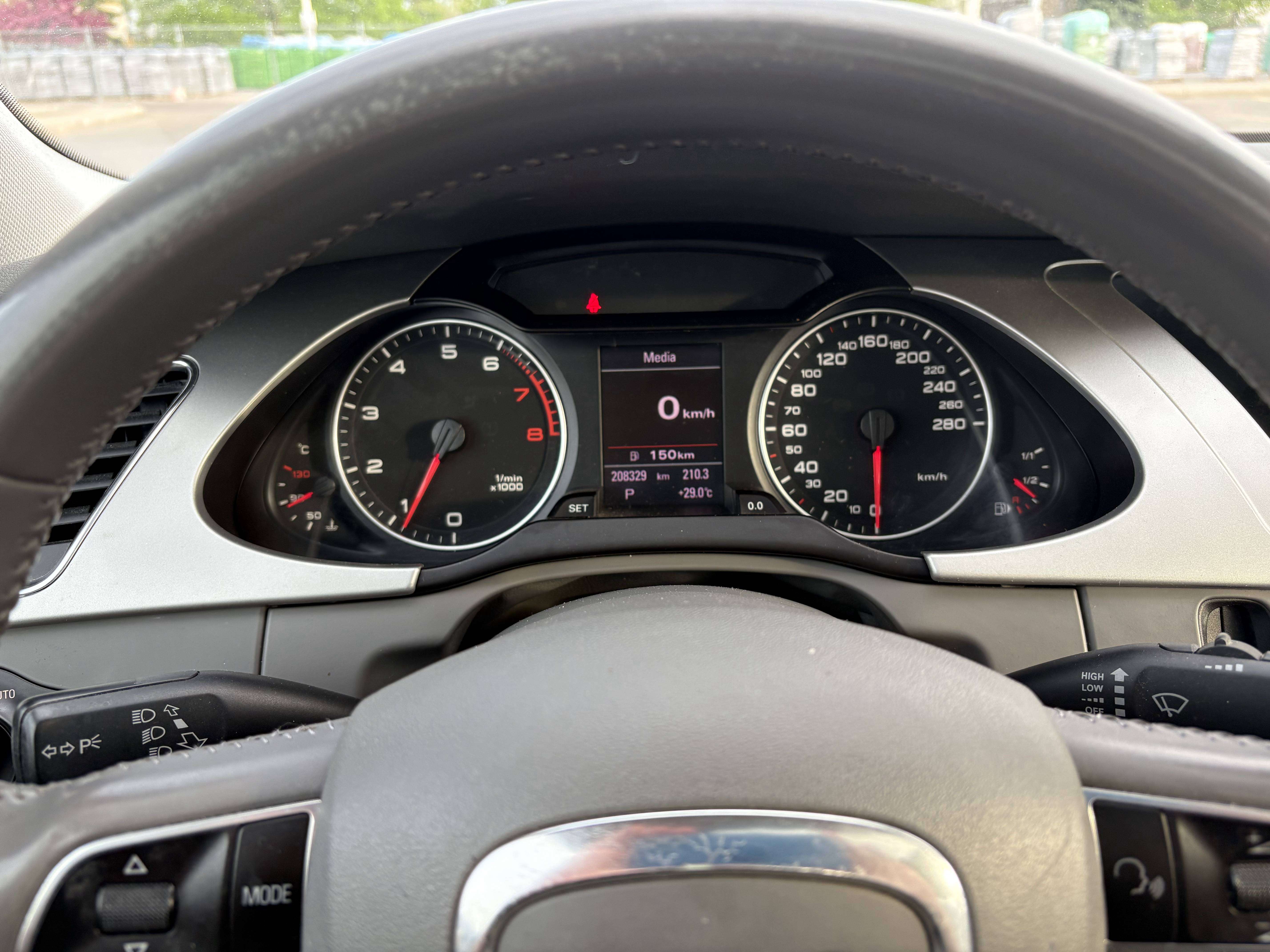 2012 Audi A4 Premium Plus thumb 16
