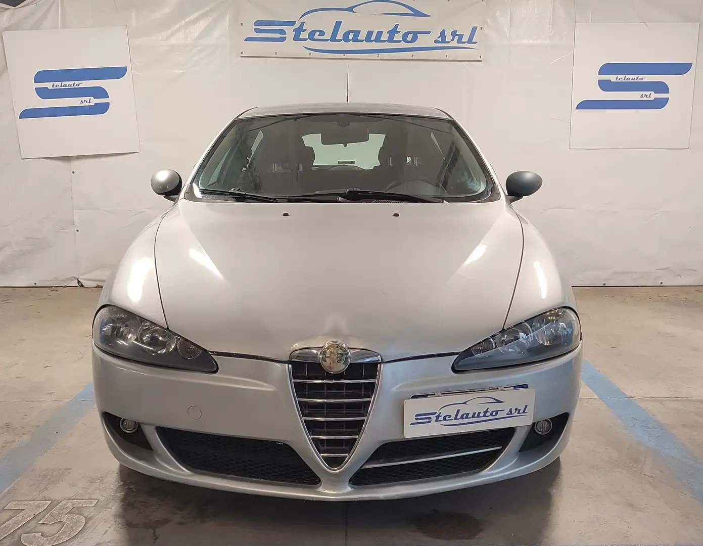 Alfa Romeo 147 147 II 2004 5p 1.6 ts GPL 16v NEOPATENTATO 105cv Nero - 1