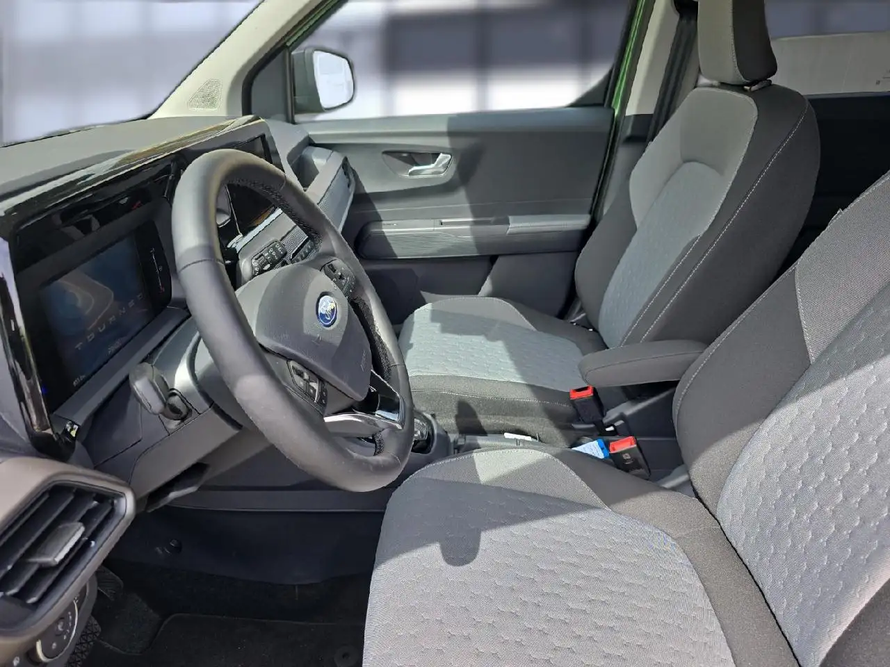 Ford Tourneo Courier Titanium 11
