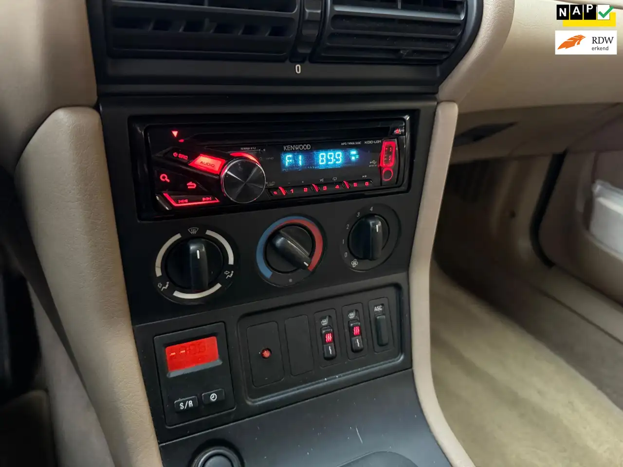 BMW Z3 Roadster 1.9 Automaat, foto 10