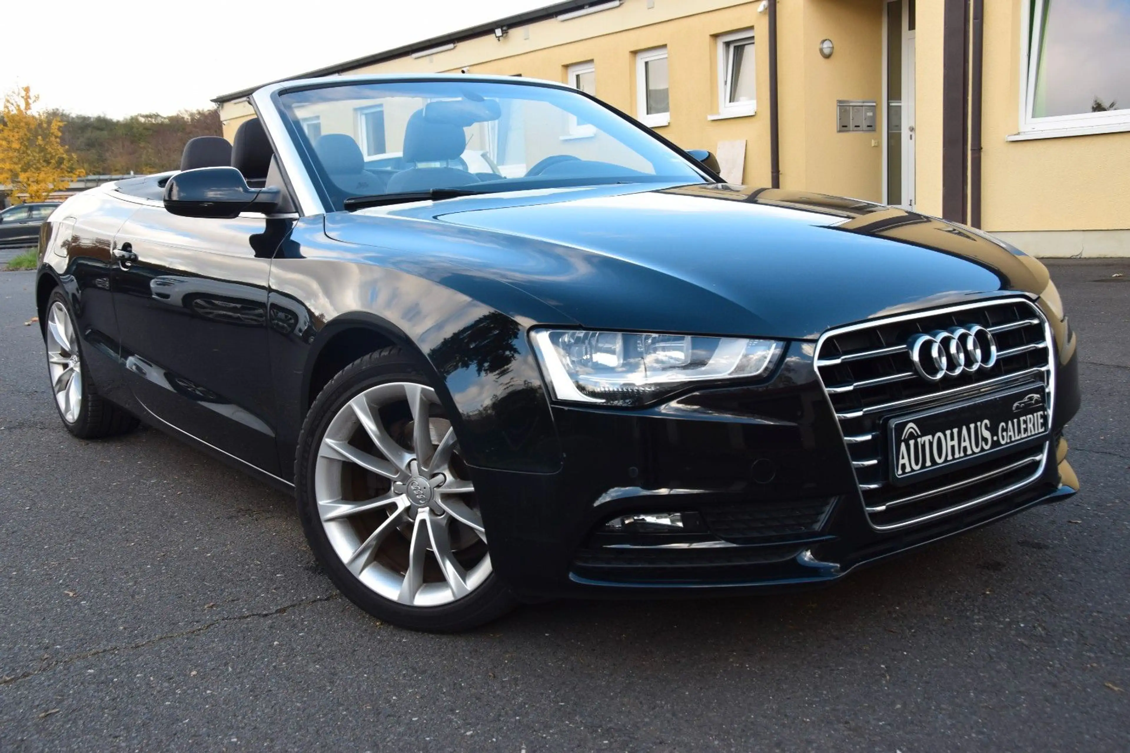 Audi A5 Cabriolet 1.8 TFSI*1. HAND*AHK*PDC — photo 2