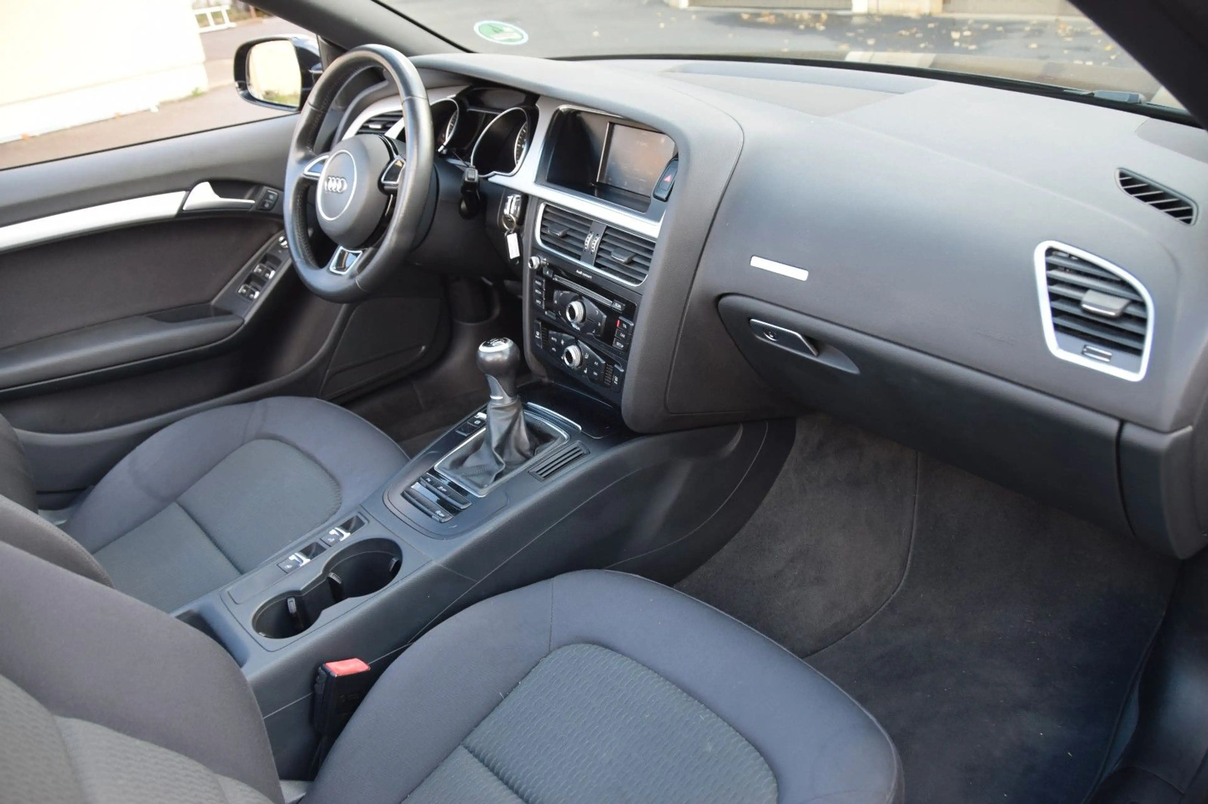Audi A5 Cabriolet 1.8 TFSI*1. HAND*AHK*PDC — photo 13