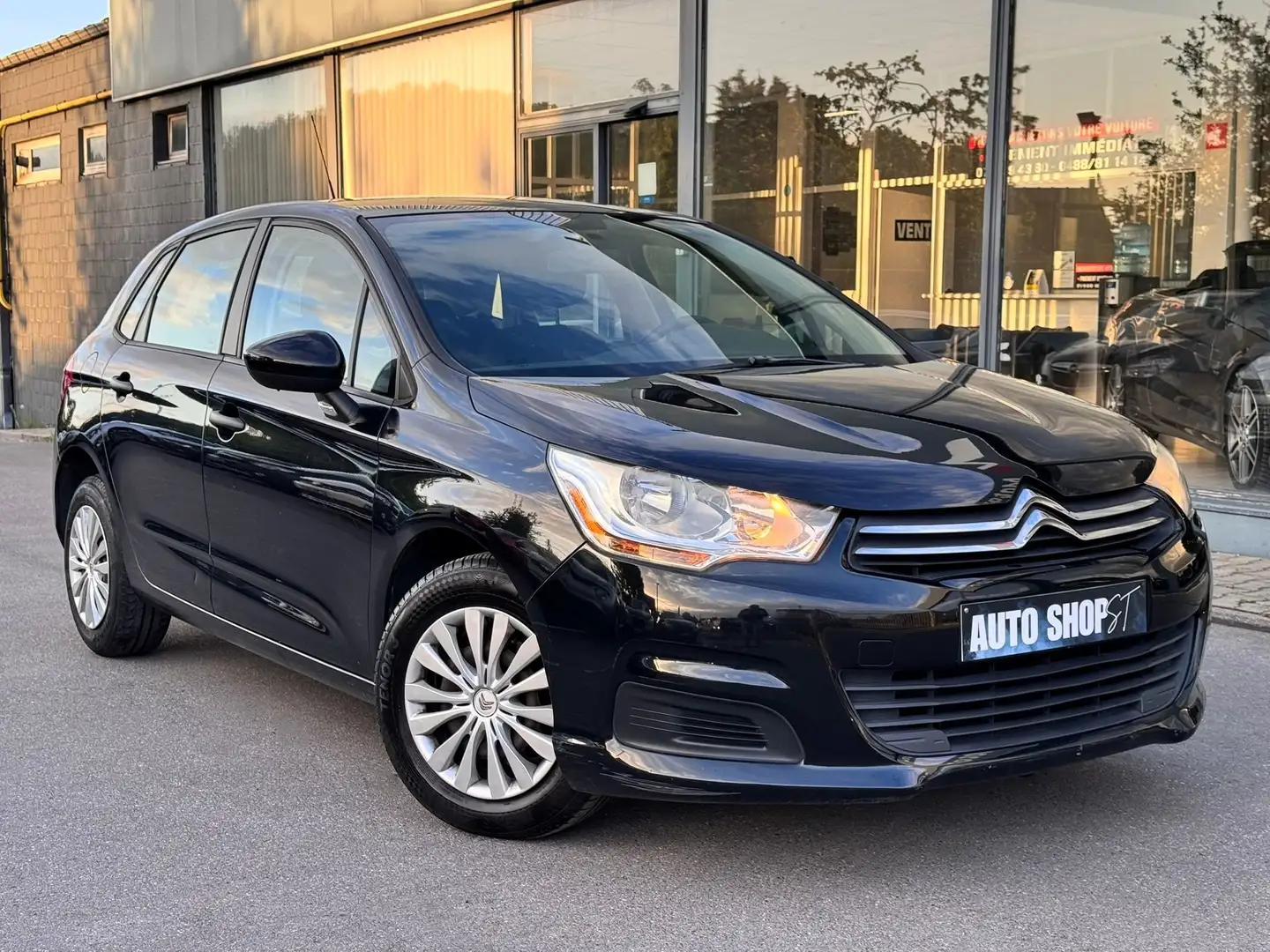 Citroen C4 🟩1.4 ESSENCE 95CV - AIRCO - CRUISE Zwart - 1