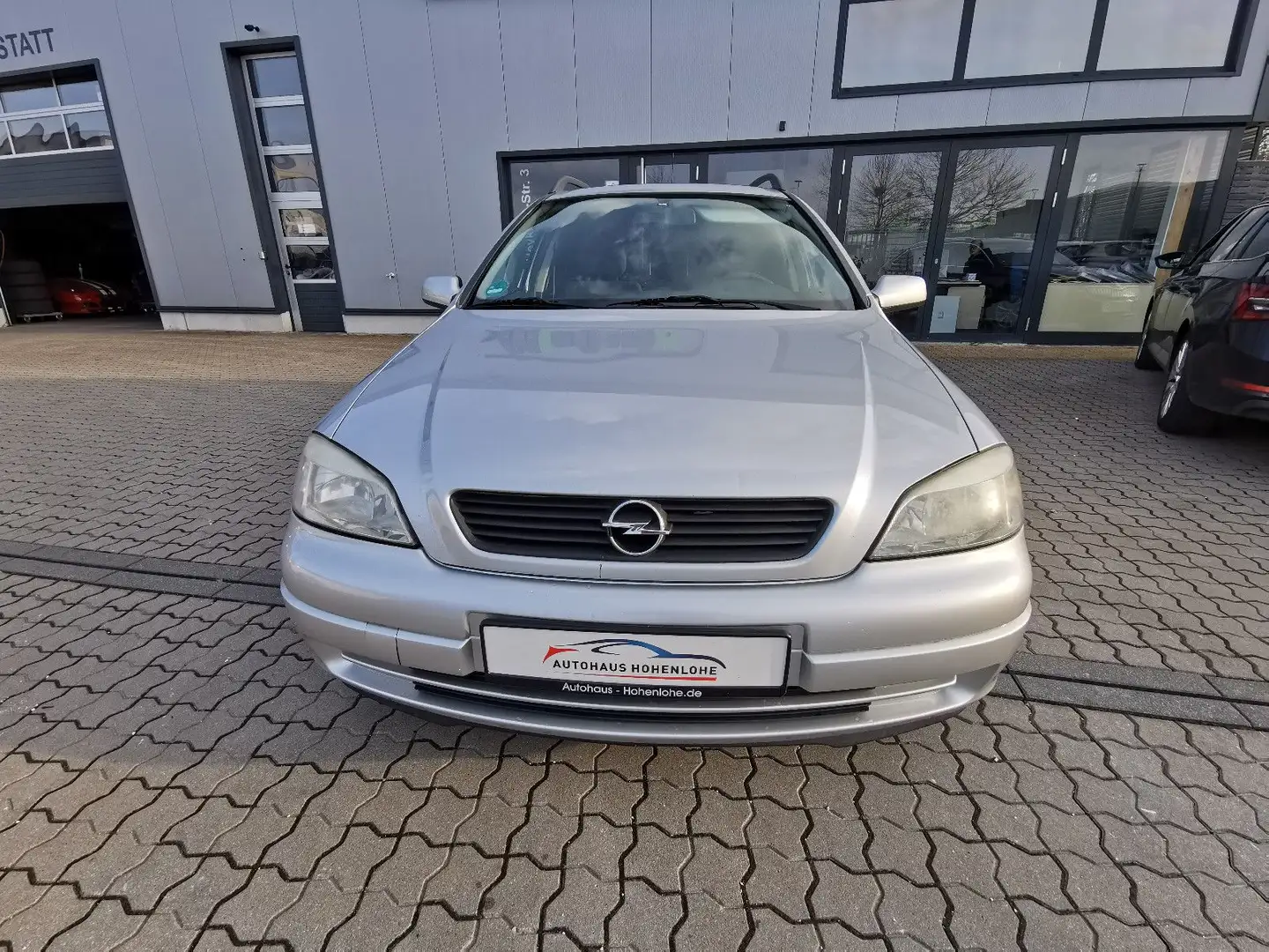 Opel Astra 1.6 Comfort KLIMA TÜV 8/25 srebrna - 2