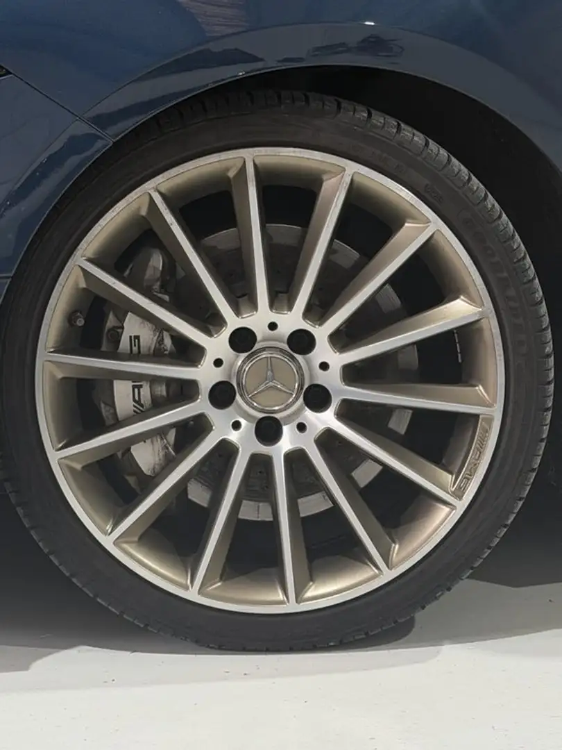 Mercedes-Benz A 35 AMG Mercedes-AMG 4MATIC+ Verde - 2