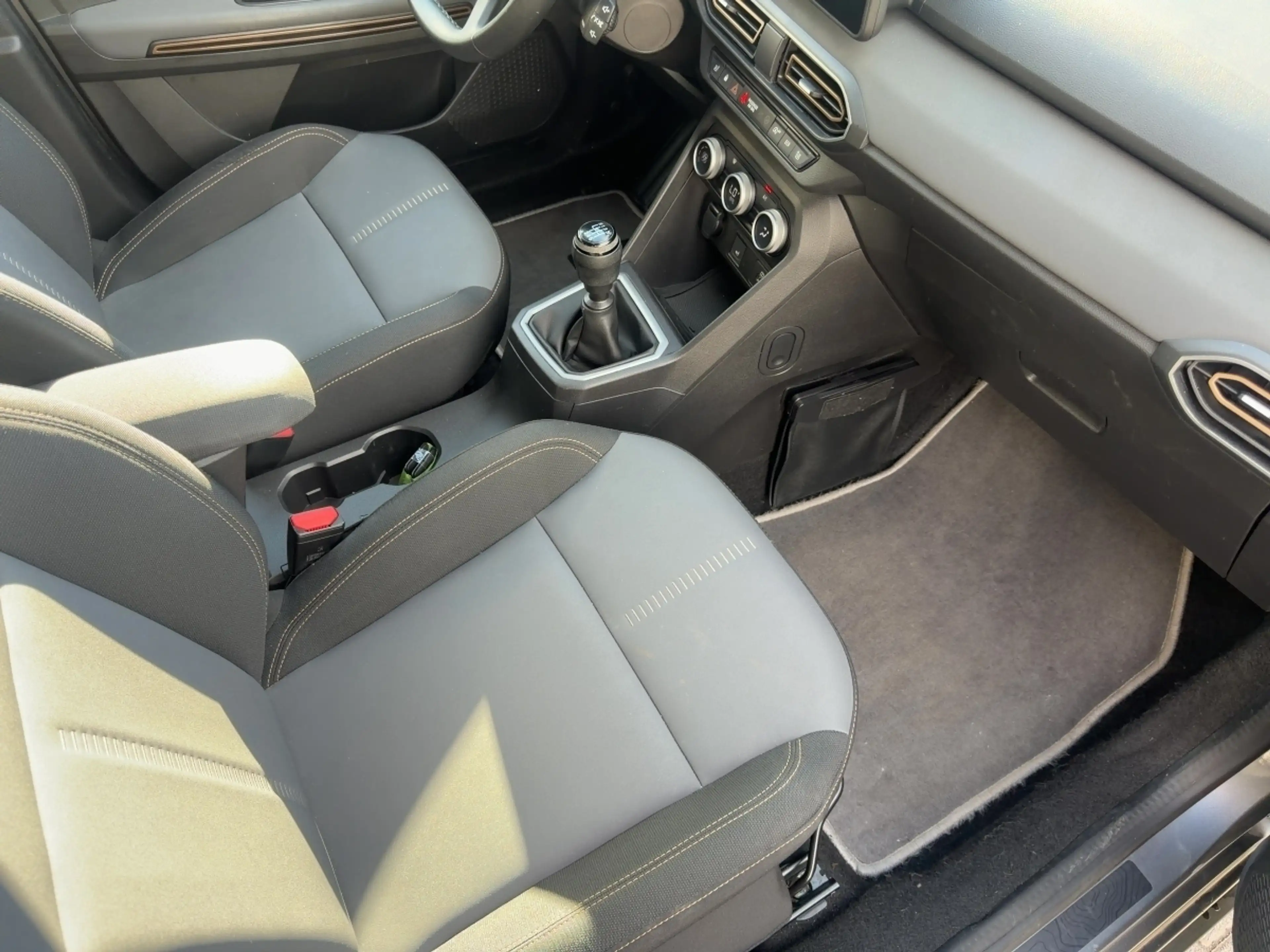 Dacia Jogger TCe100 ECO-G Extreme  LPG AUTOGAS AHK/GJR — photo 11