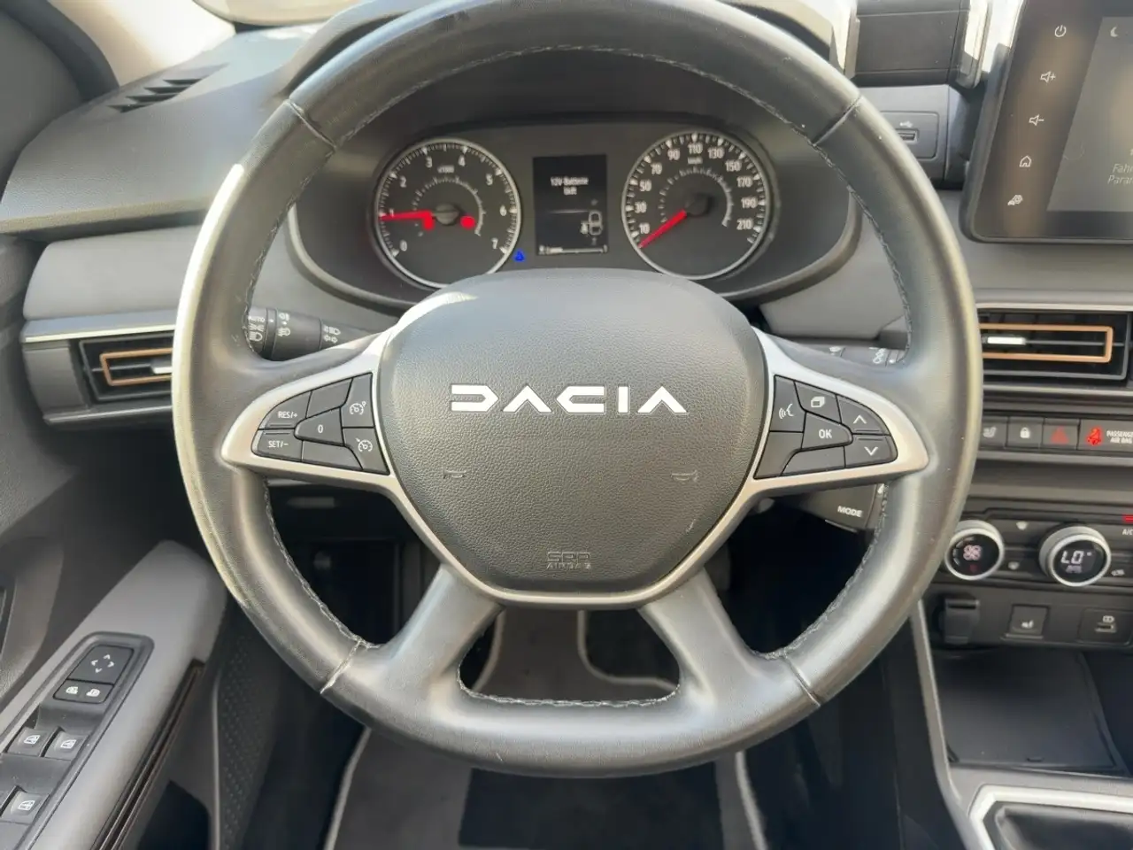 Dacia Jogger TCe100 ECO-G Extreme LPG AUTOGAS AHK/GJR, миниатюра 9