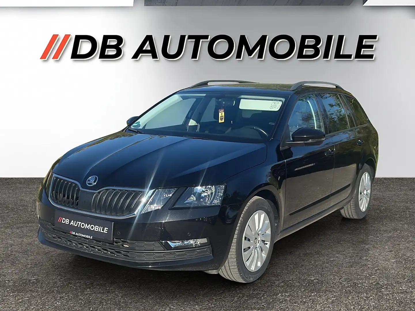 Skoda Octavia Combi 1,6 TDI DSG *ACC*AHK Schwarz - 1