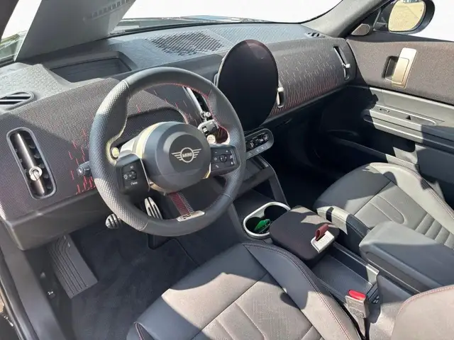 Mini Countryman view 6