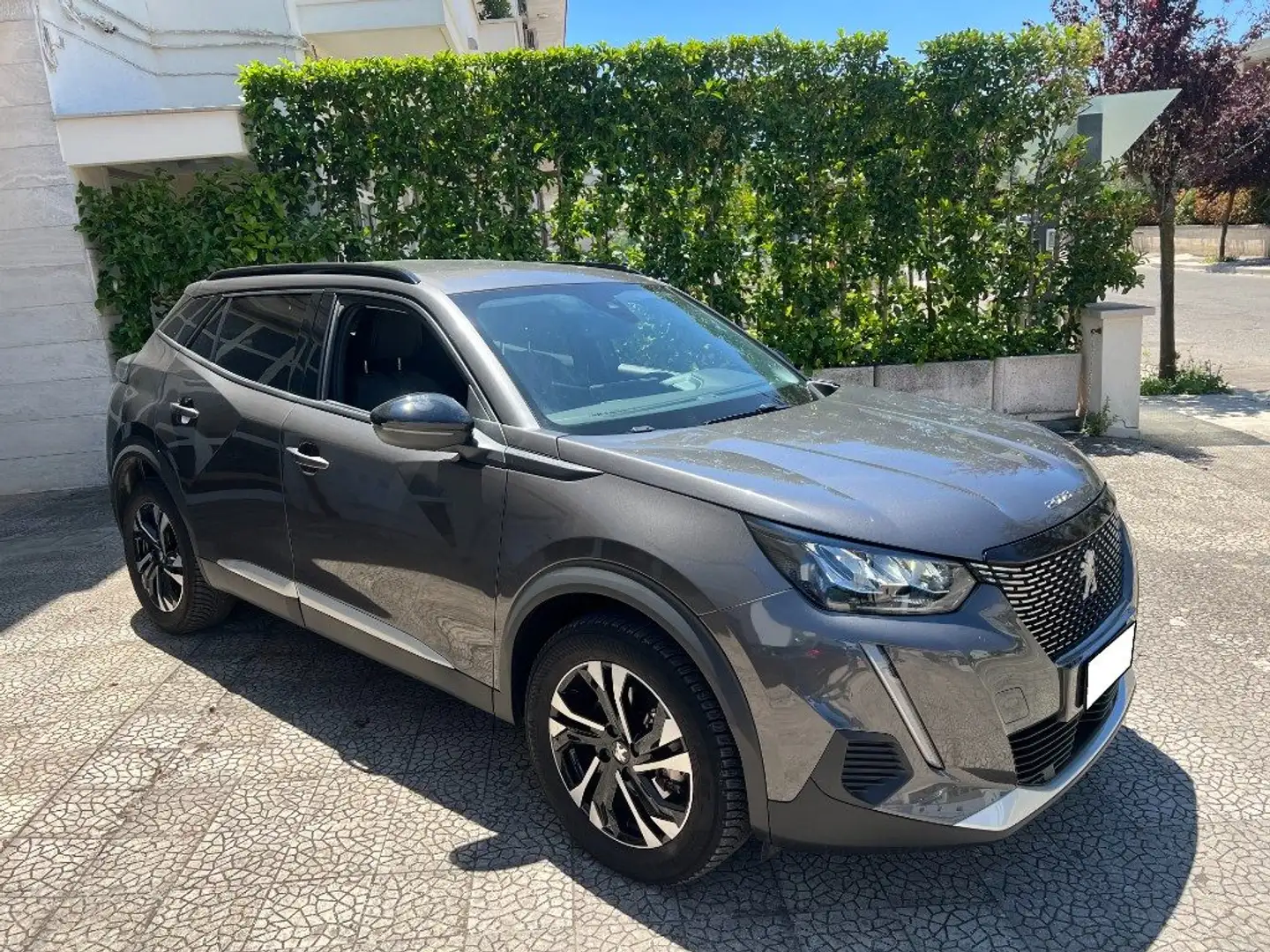 Peugeot 2008 BlueHDi 130 S&S EAT8 Allure Pack Grigio - 2