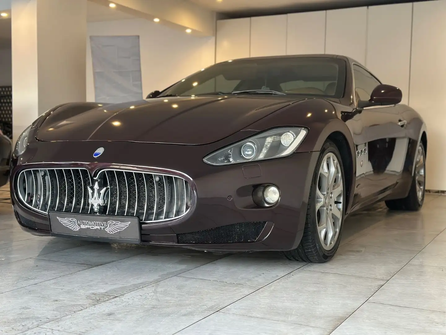 Maserati GranTurismo 2013! MAJOR SERVICE+TIRES NEW!!! Rouge - 2