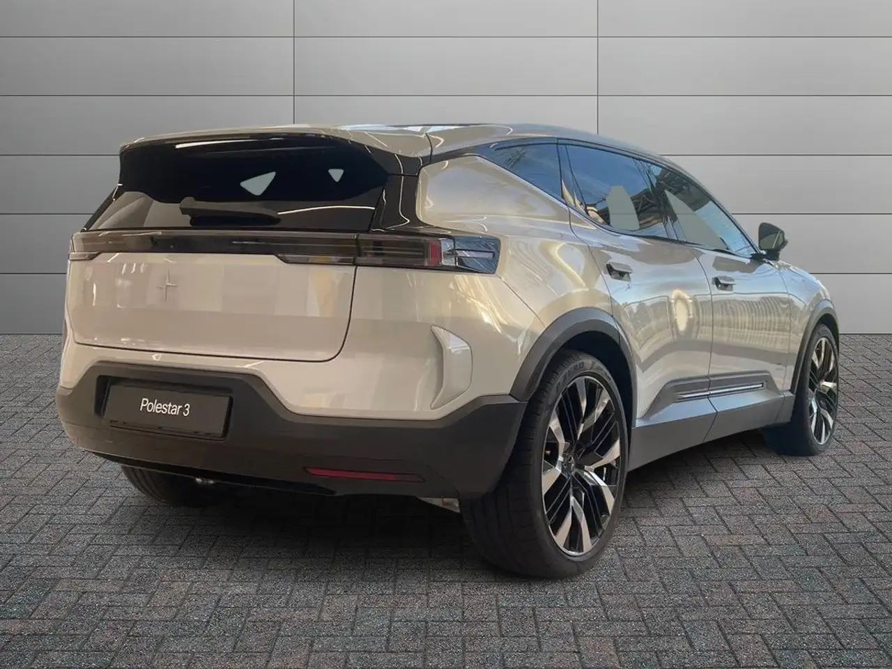 Polestar 1 2024