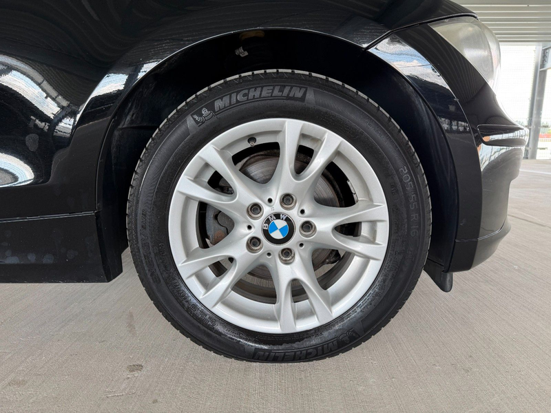 BMW 116 i — photo 9