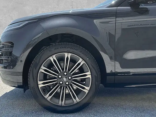 Land Rover Range Rover Evoque view 9