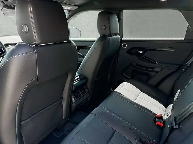 Land Rover Range Rover Evoque view 5