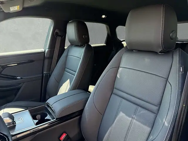 Land Rover Range Rover Evoque view 10