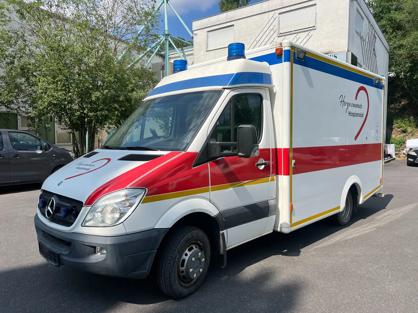 Mercedes-Benz Mercedes-Benz Sprinter Krankenwagen TÜV NEU, Blanc - 1