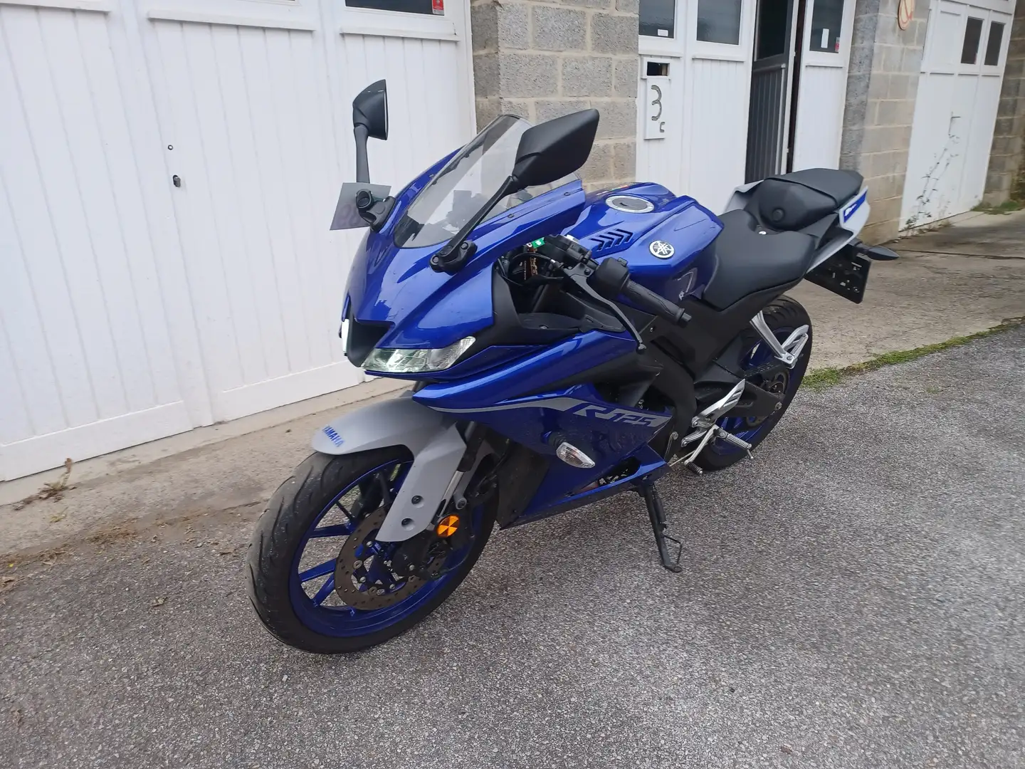 Yamaha YZF-R125 Modrá - 1