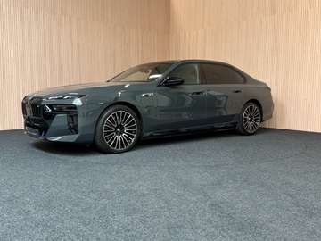 M760eXAS PHEV| Aut. doors| M-performance| FULL!