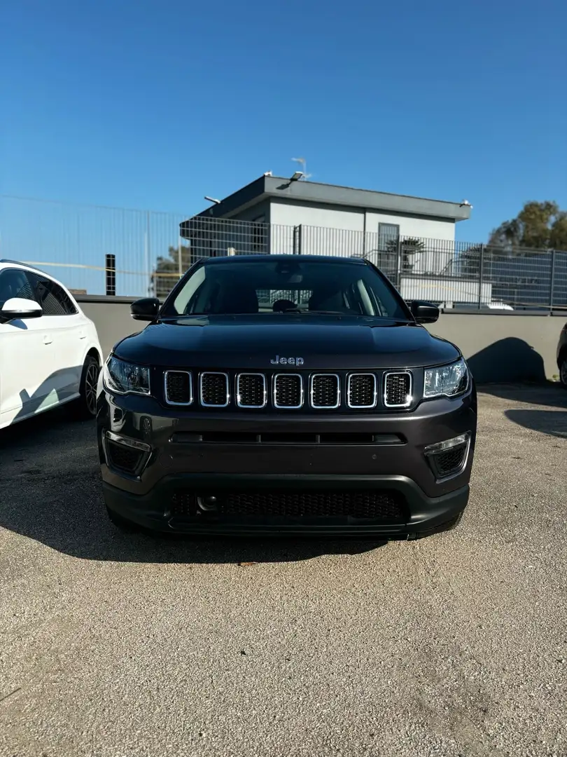 Jeep Compass 1.6 Multijet II 2WD Sport Gris - 1