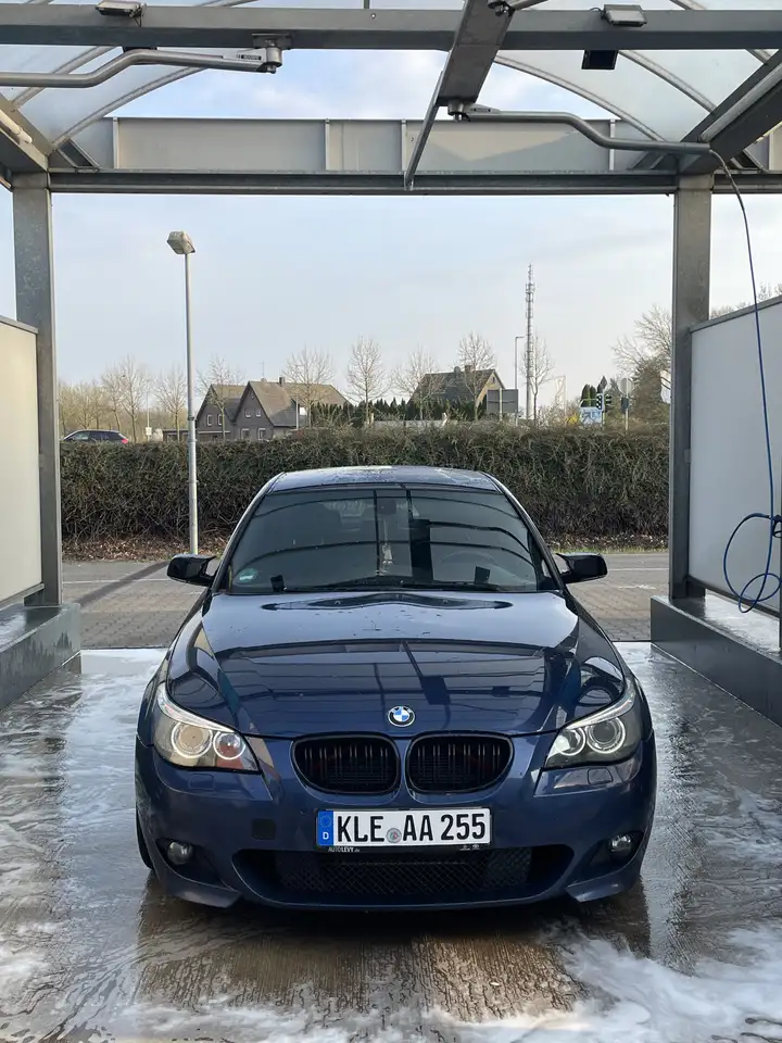 BMW 545