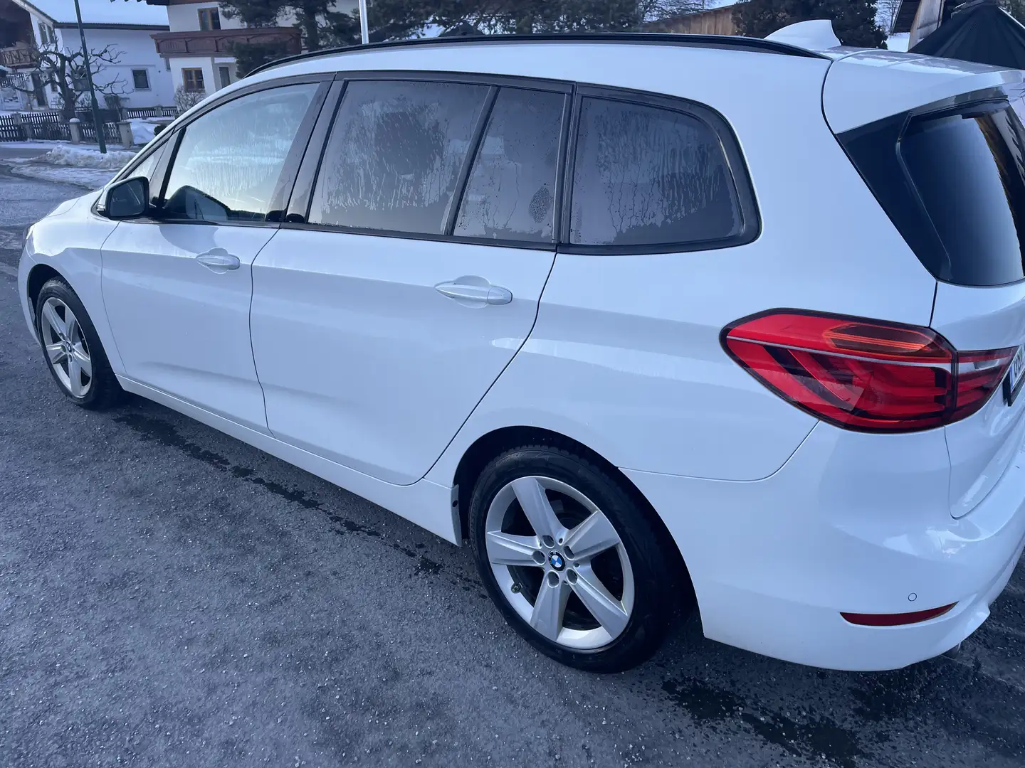 BMW 218 218d xDrive Gran Tourer Aut. - 2